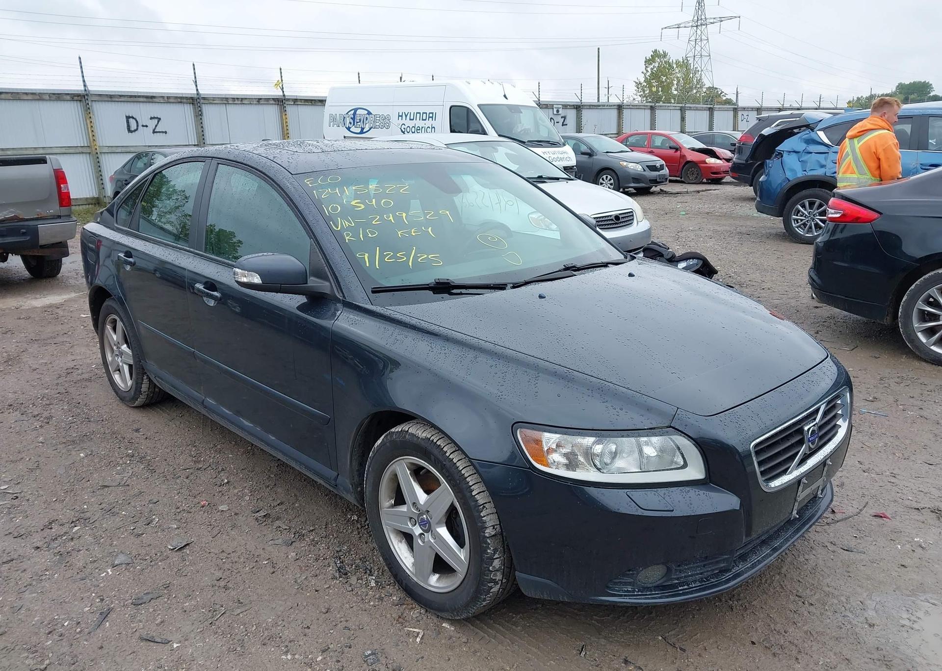 2010 VOLVO S40 2.4I