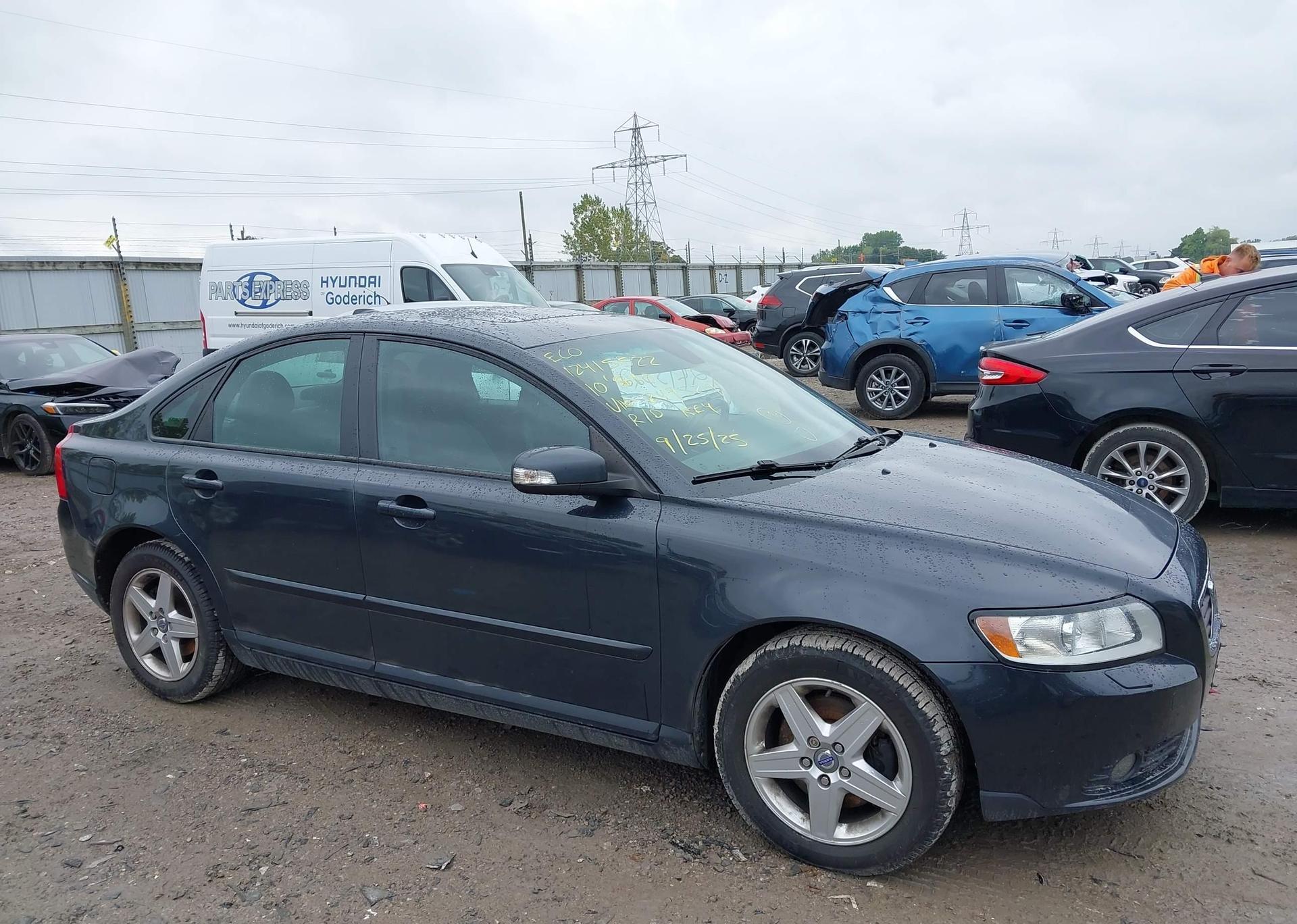 2010 VOLVO S40 2.4I