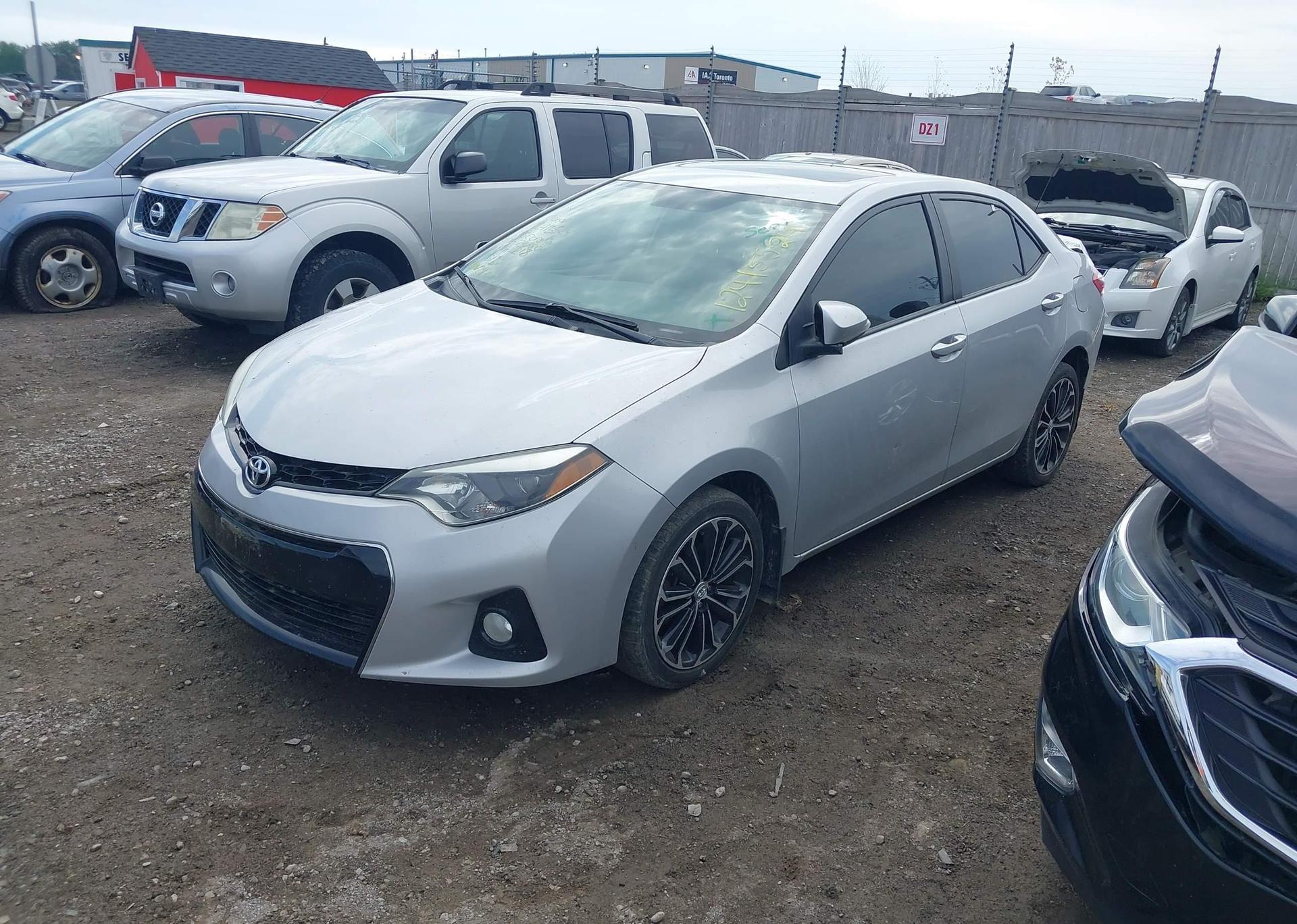 2016 TOYOTA COROLLA S