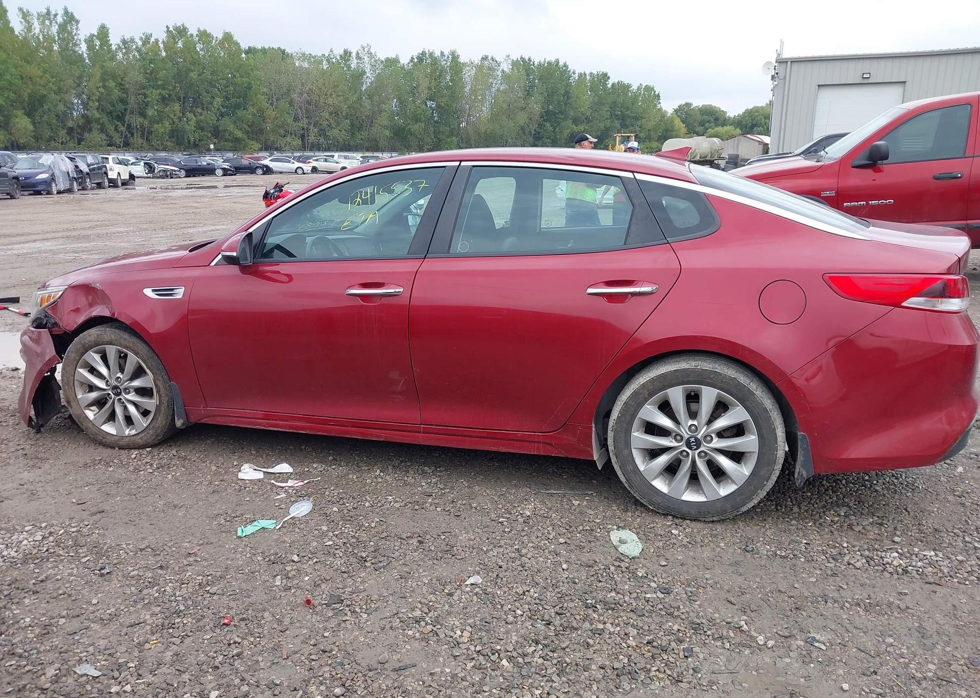 2017 KIA OPTIMA LX