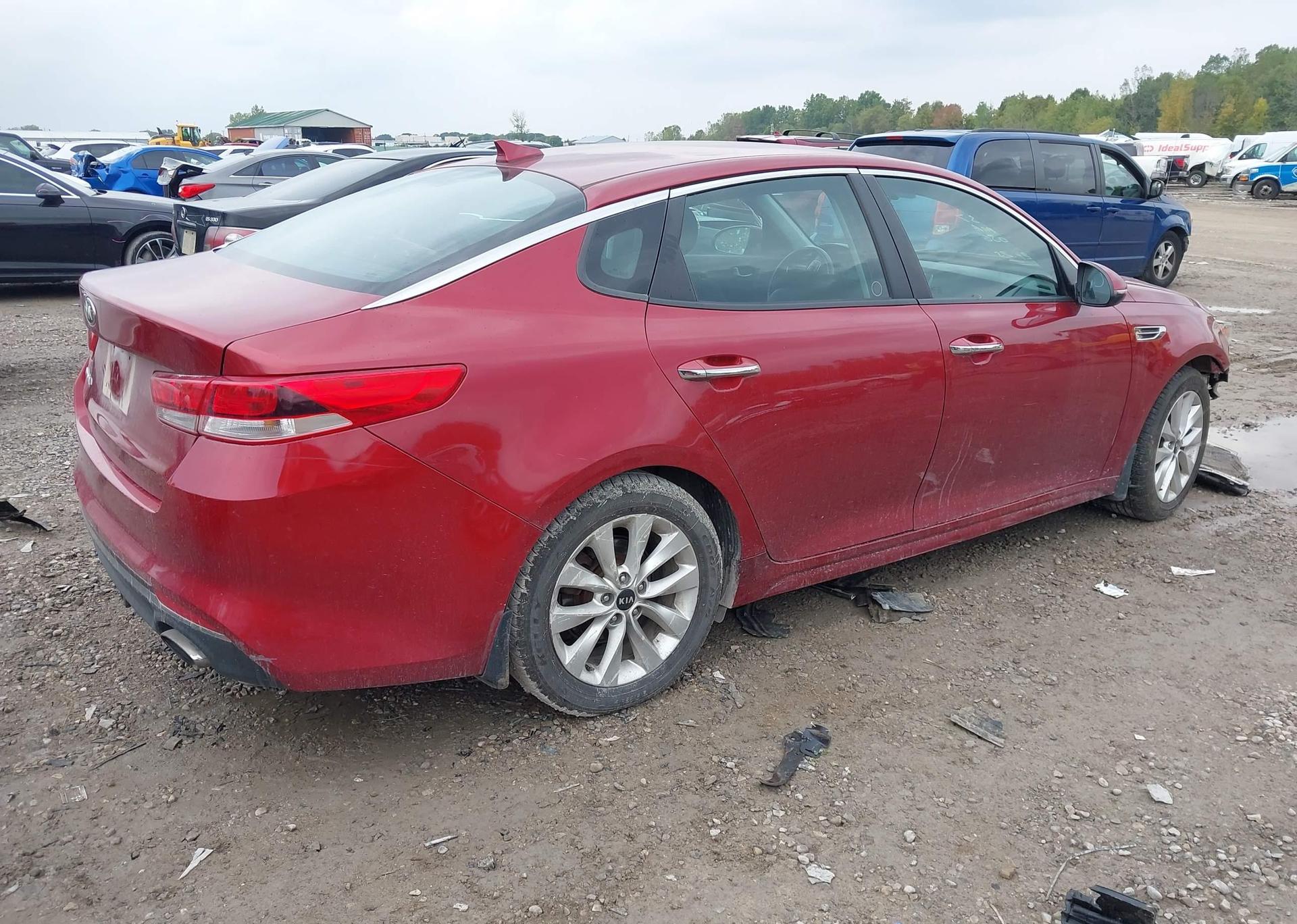 2017 KIA OPTIMA LX