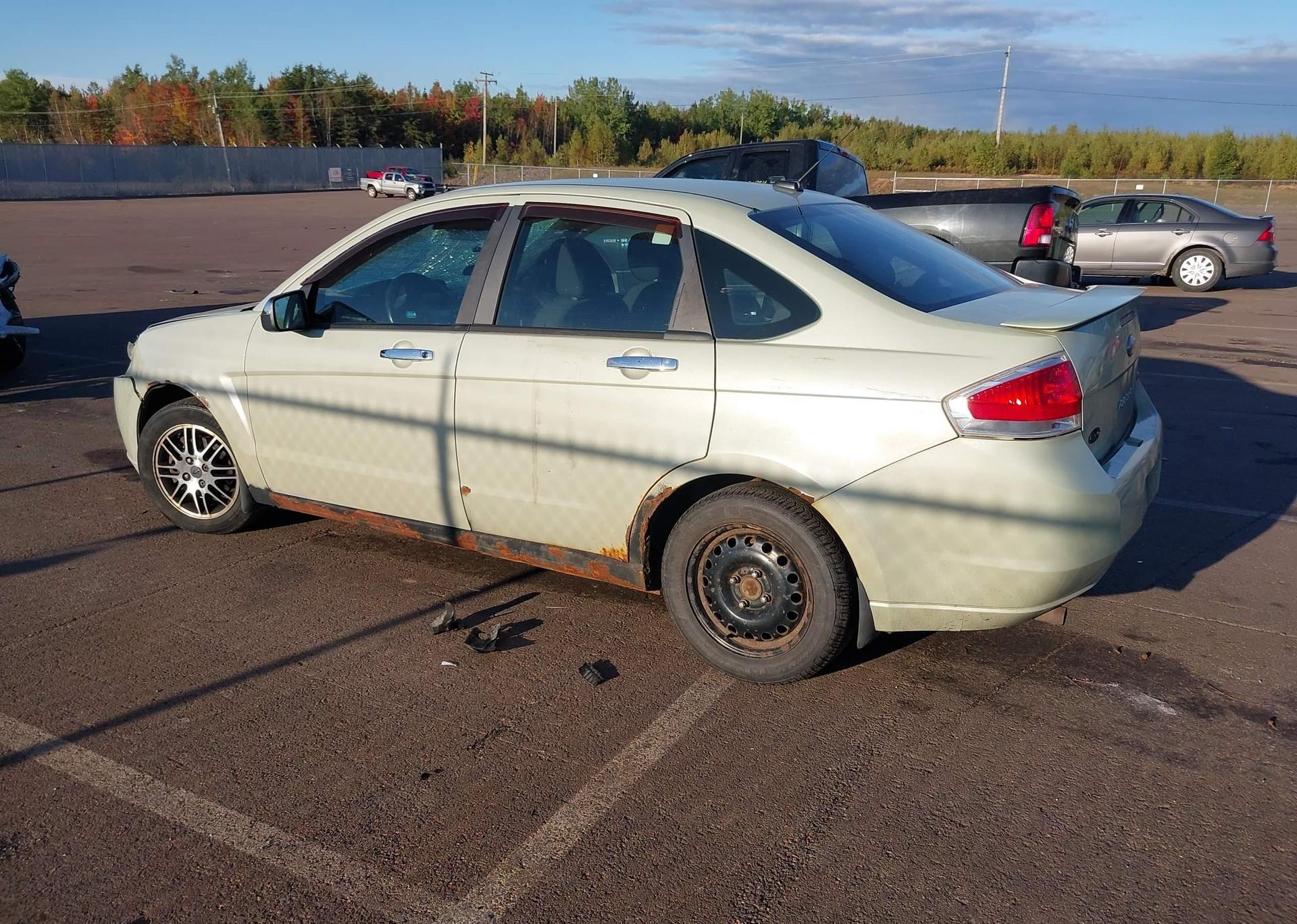 2010 FORD FOCUS SE