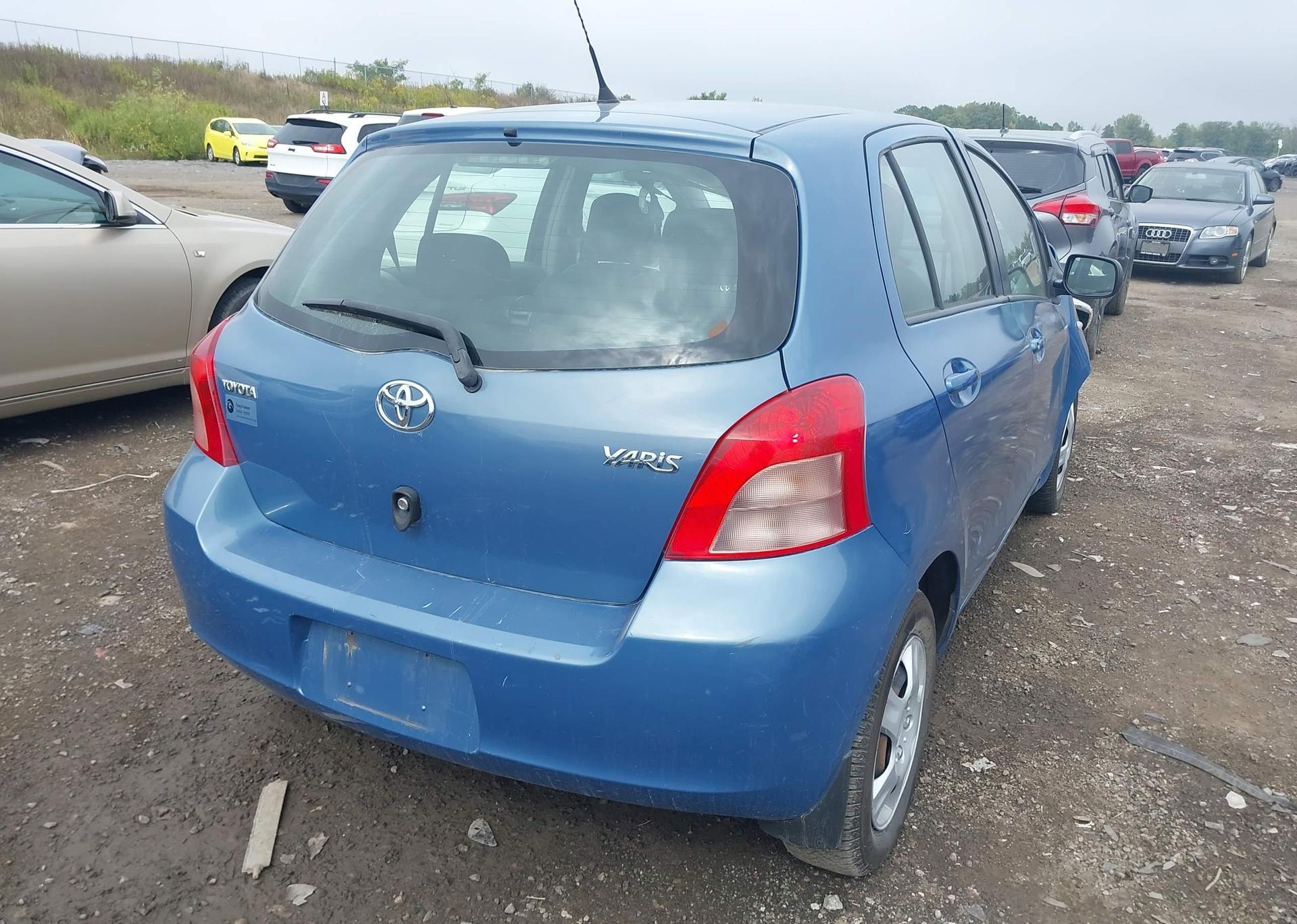 2007 TOYOTA YARIS LE