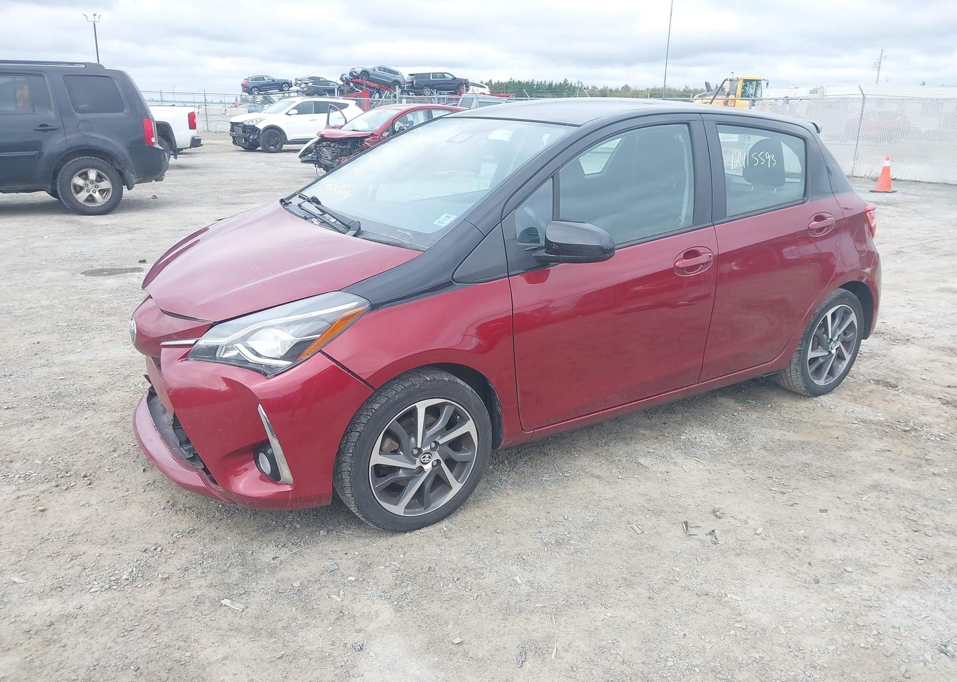 2018 TOYOTA YARIS SE