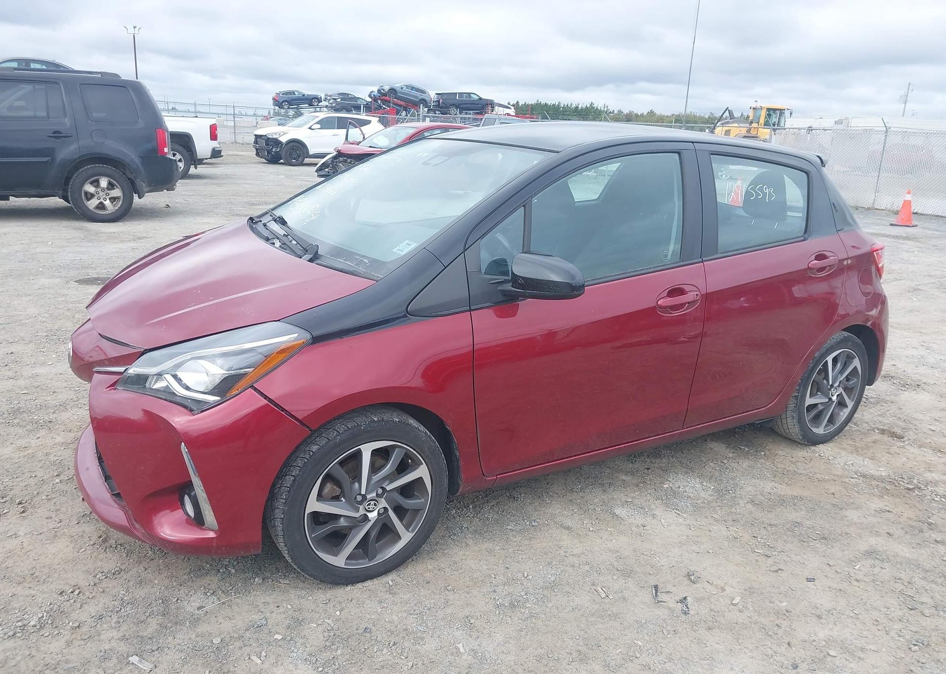 2018 TOYOTA YARIS SE