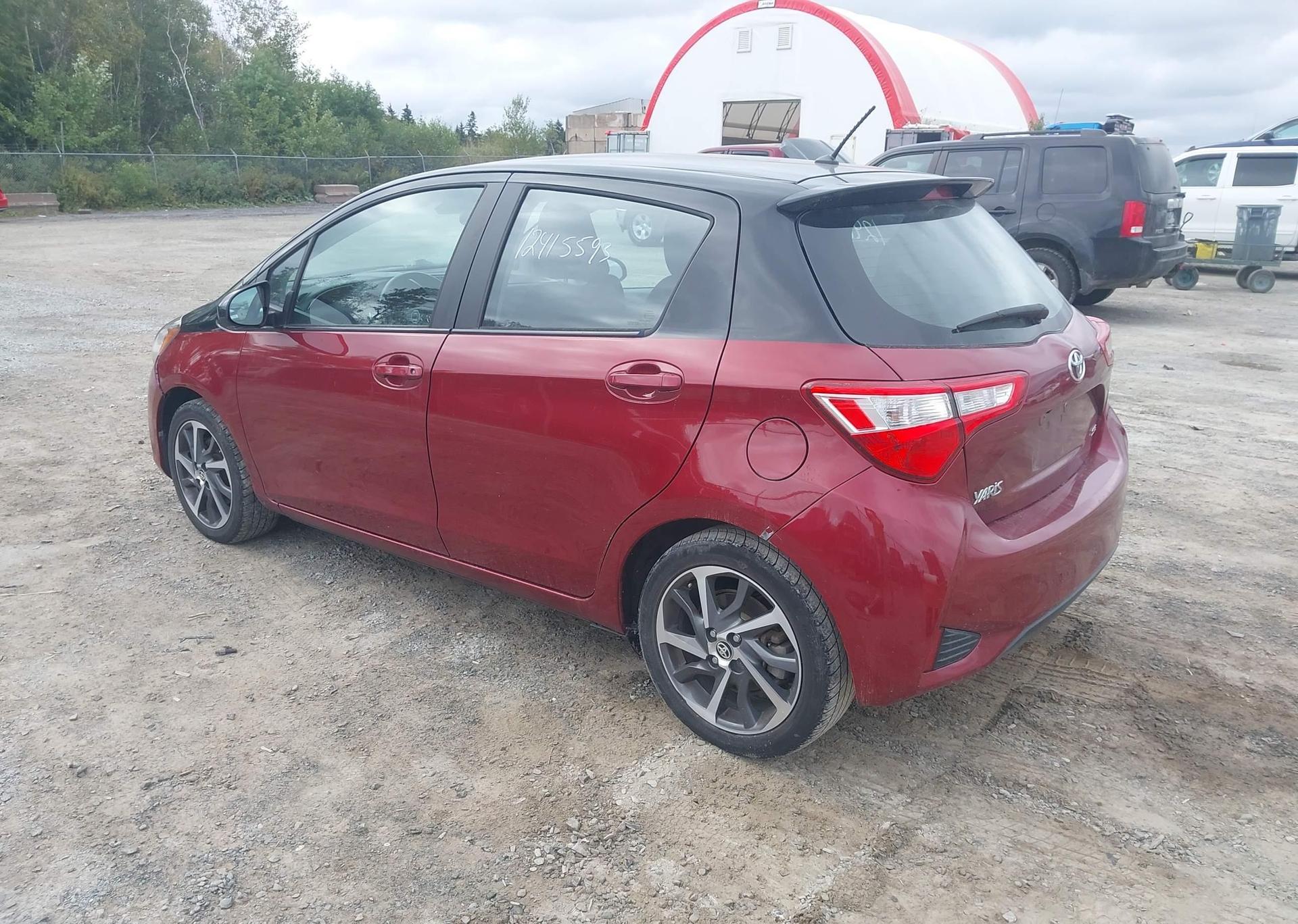 2018 TOYOTA YARIS SE