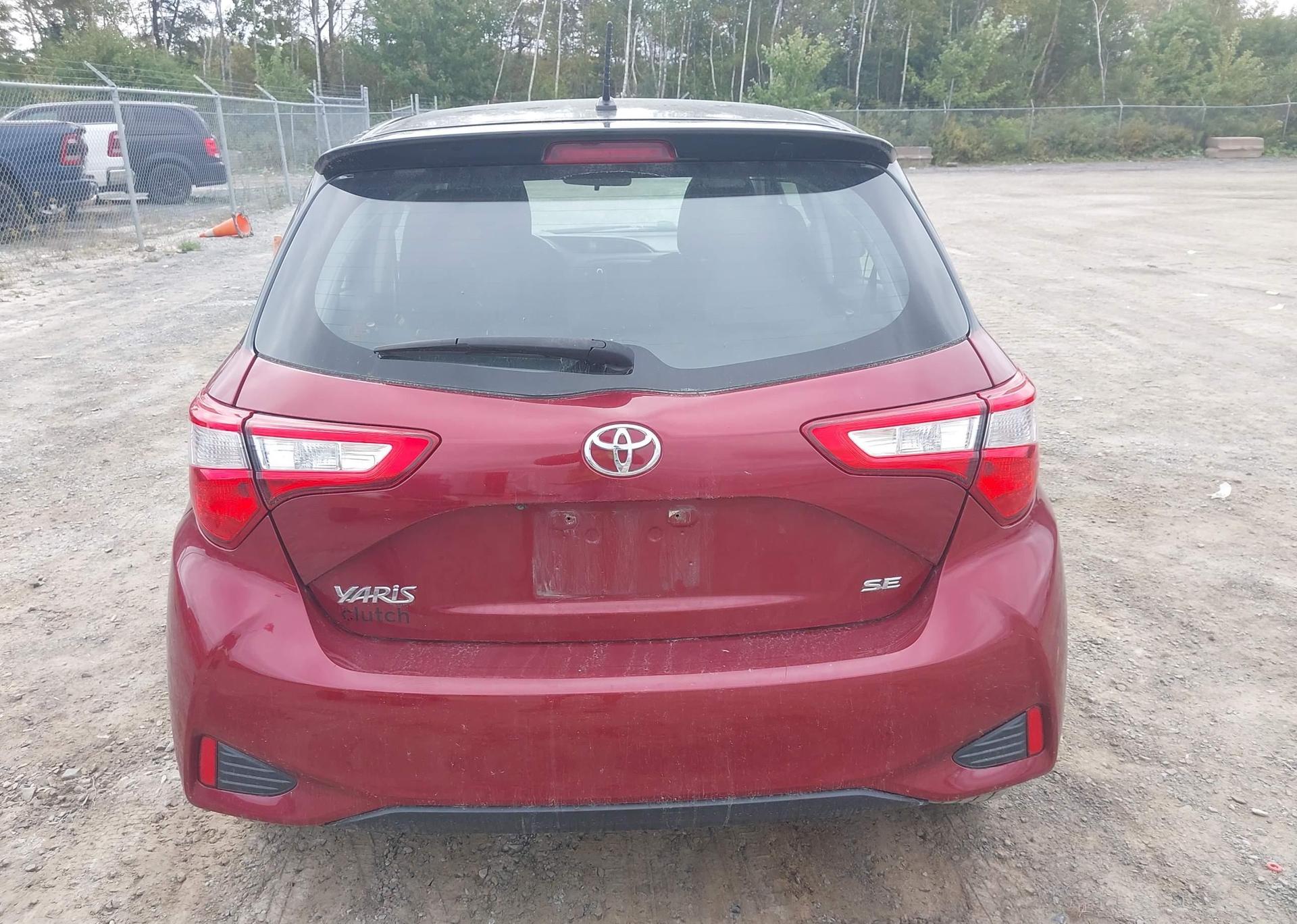 2018 TOYOTA YARIS SE