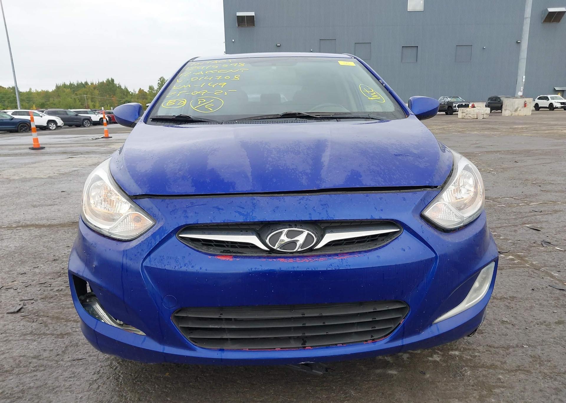 2012 HYUNDAI ACCENT