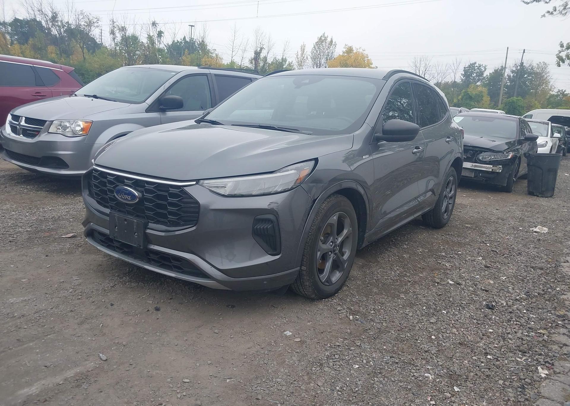 2024 FORD ESCAPE ST LINE