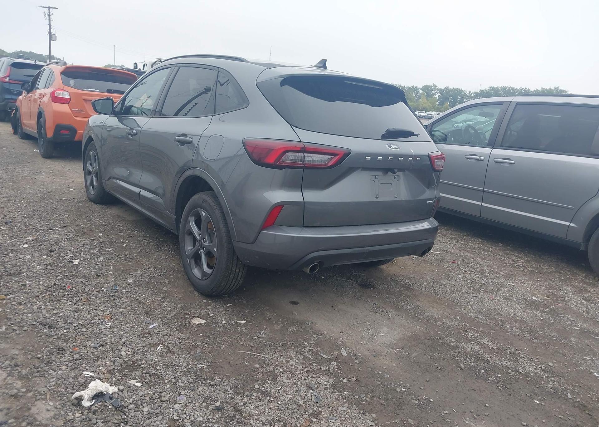 2024 FORD ESCAPE ST LINE