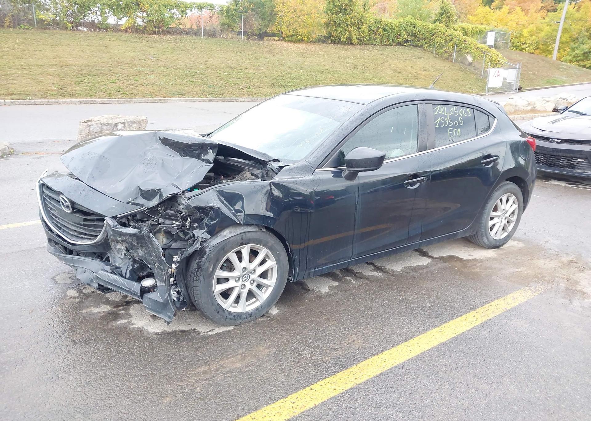 2015 MAZDA MAZDA3 GS