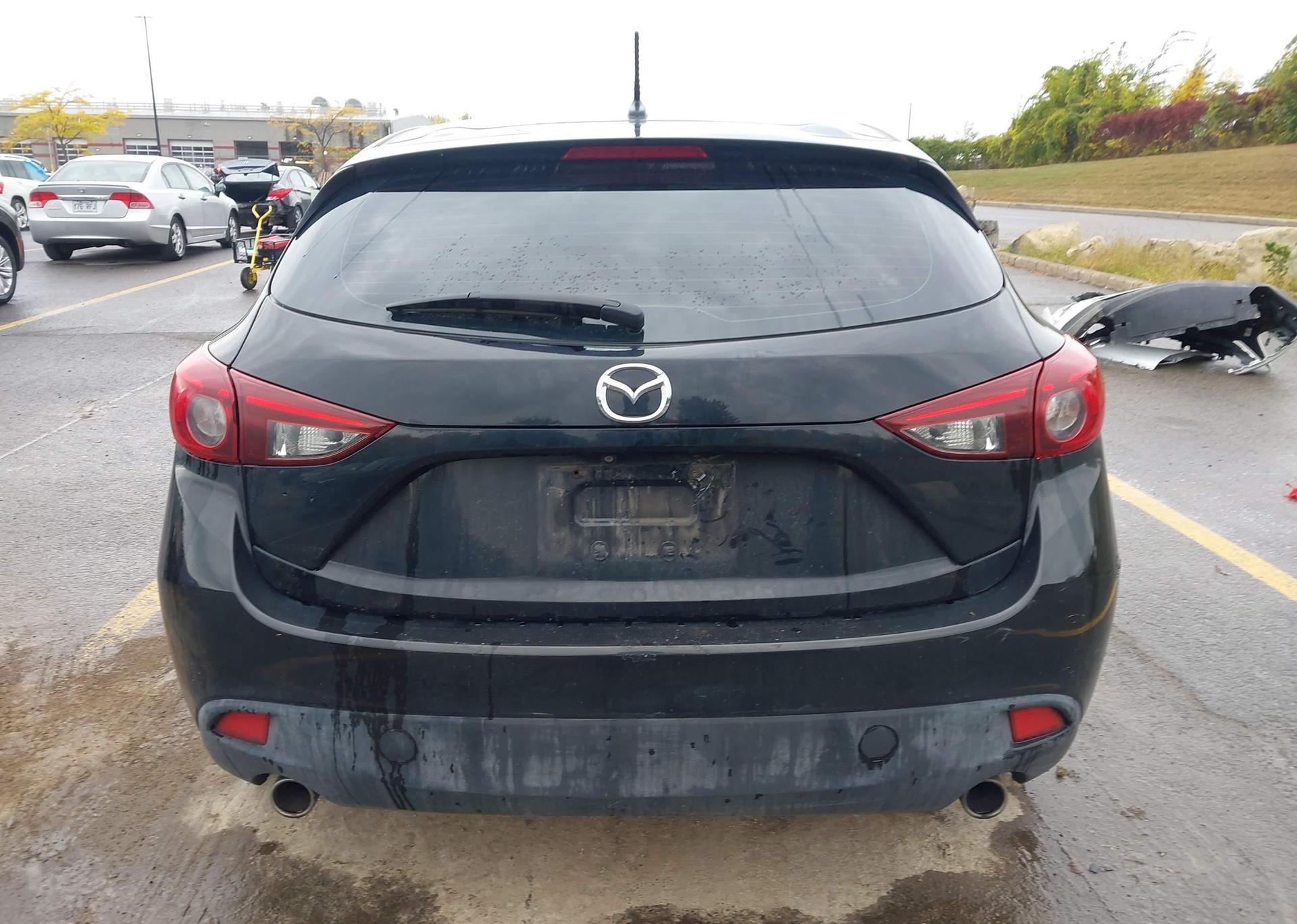 2015 MAZDA MAZDA3 GS