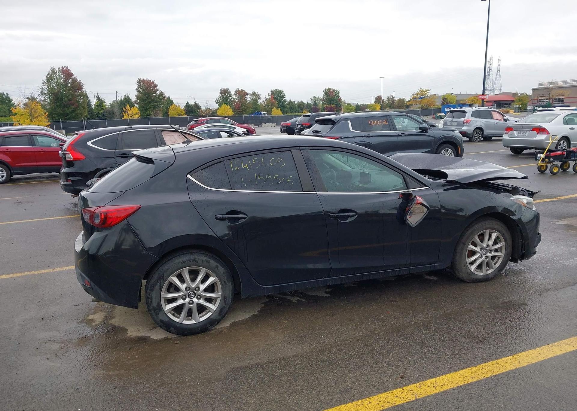 2015 MAZDA MAZDA3 GS