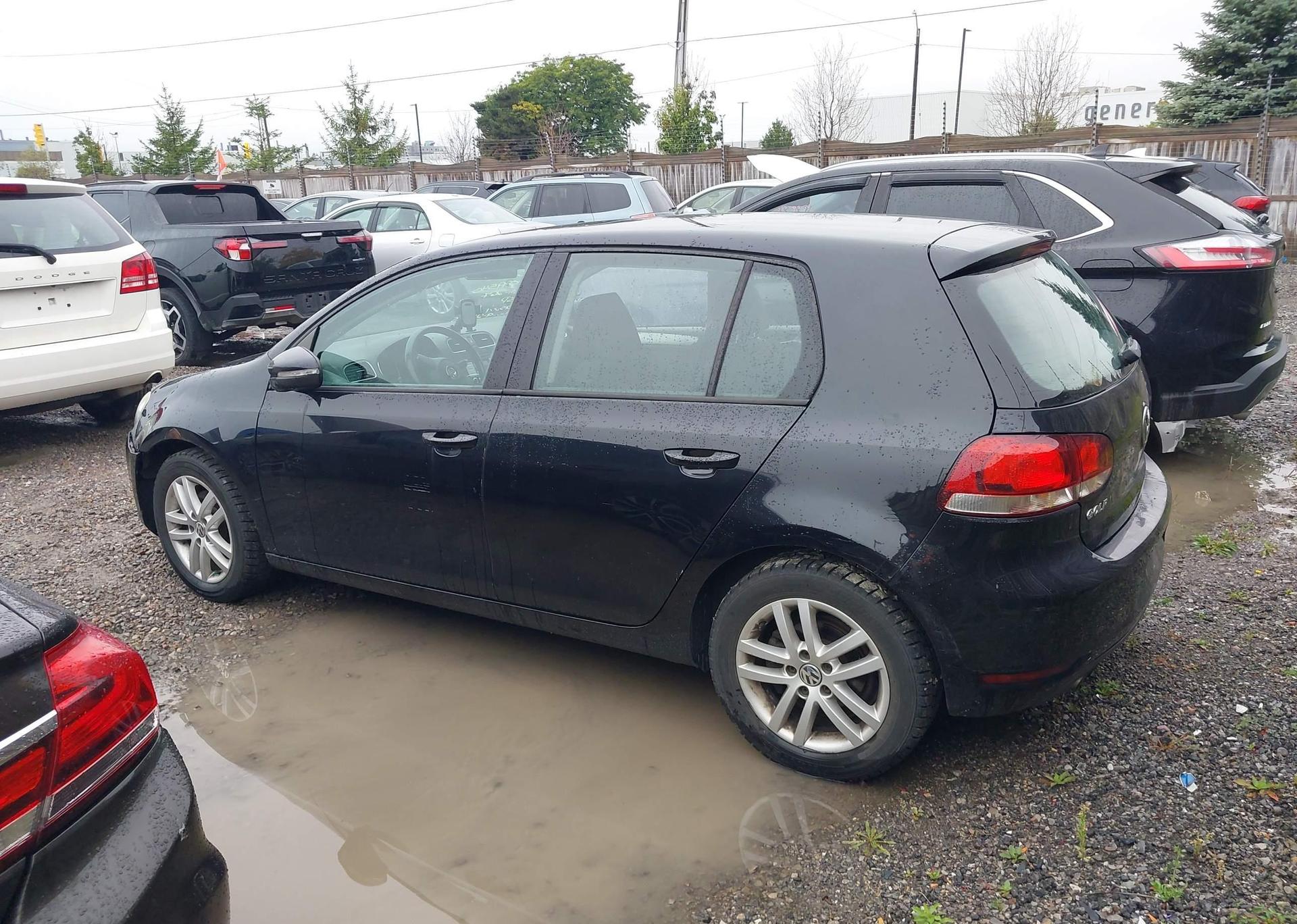 2010 VOLKSWAGEN GOLF 2.5L COMFORTLINE