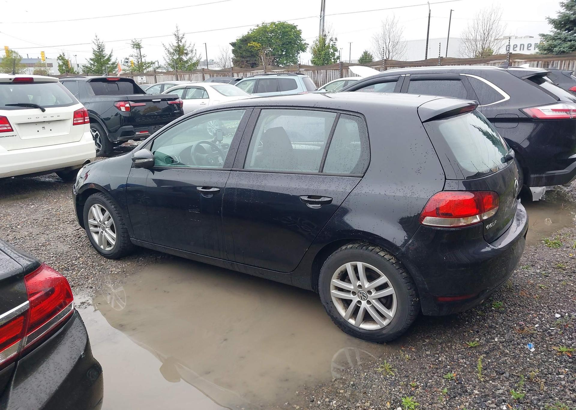 2010 VOLKSWAGEN GOLF 2.5L COMFORTLINE
