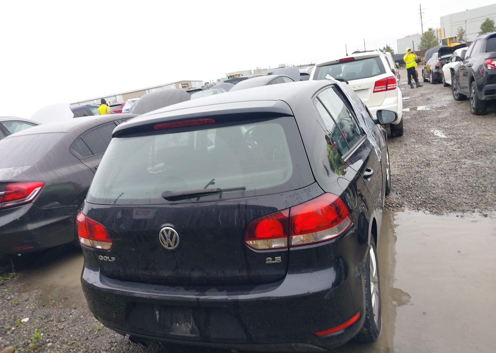 2010 VOLKSWAGEN GOLF 2.5L COMFORTLINE