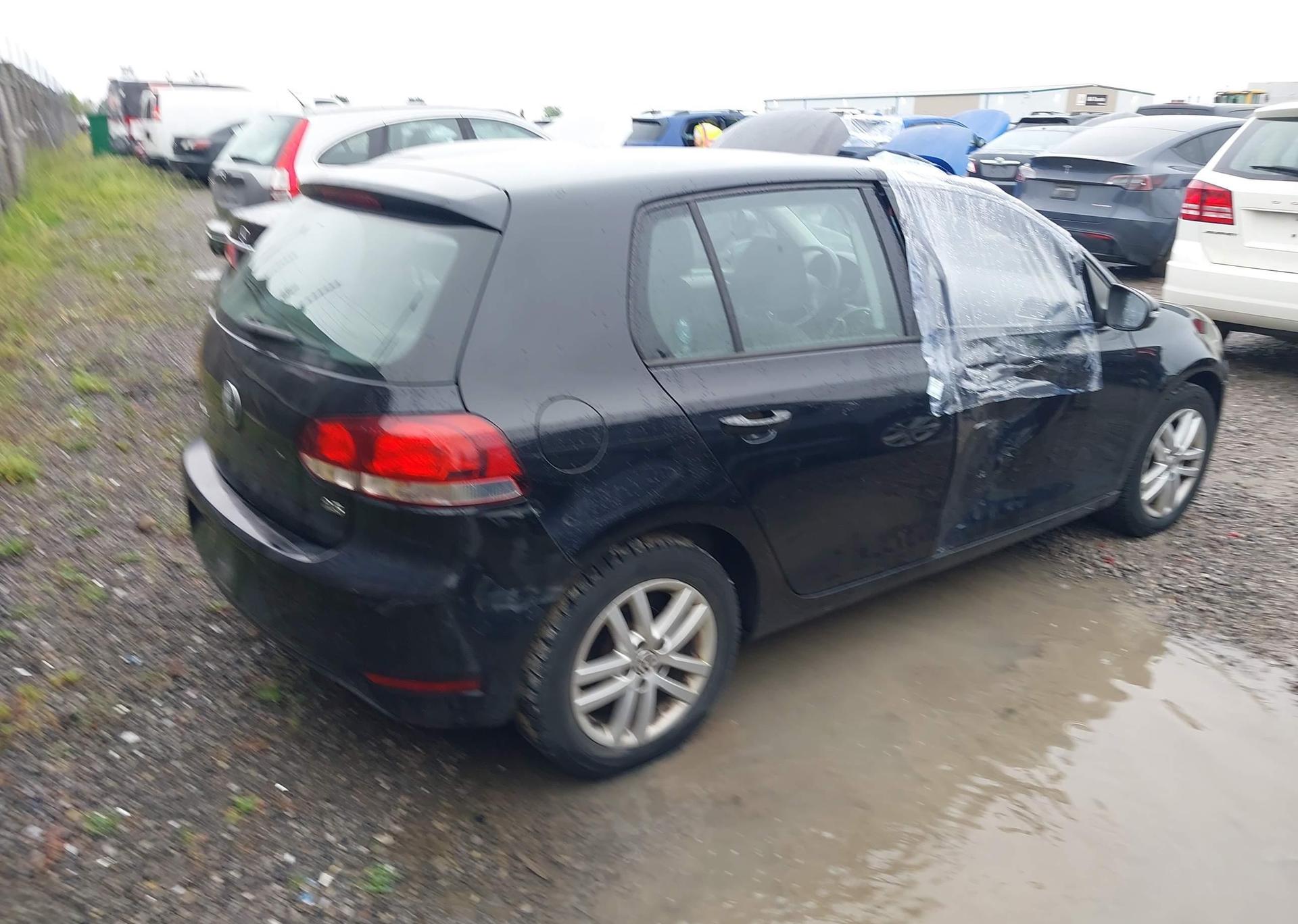 2010 VOLKSWAGEN GOLF 2.5L COMFORTLINE