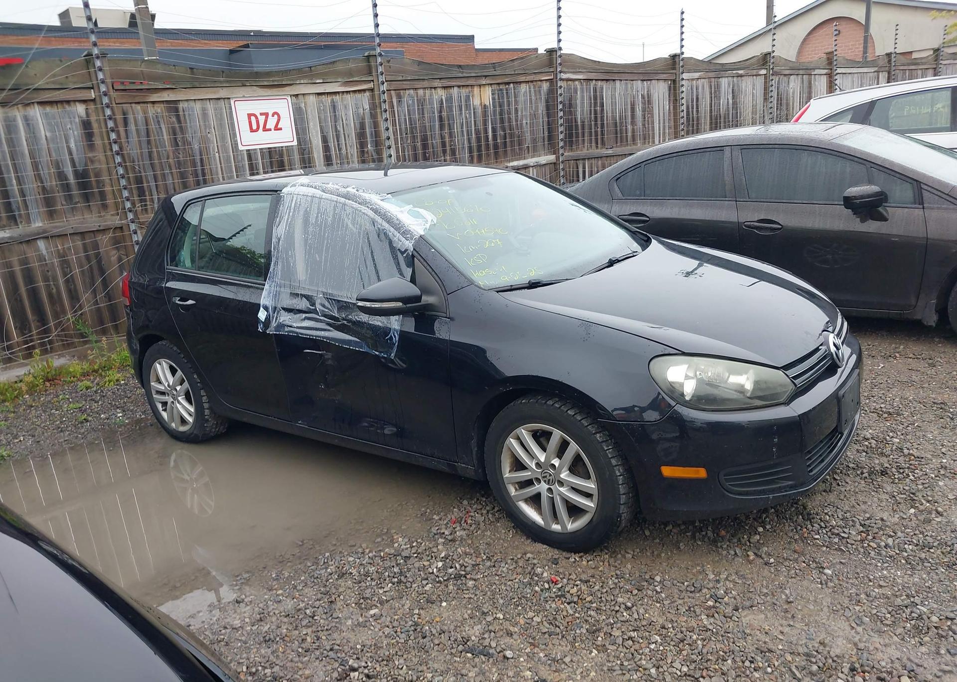 2010 VOLKSWAGEN GOLF 2.5L COMFORTLINE