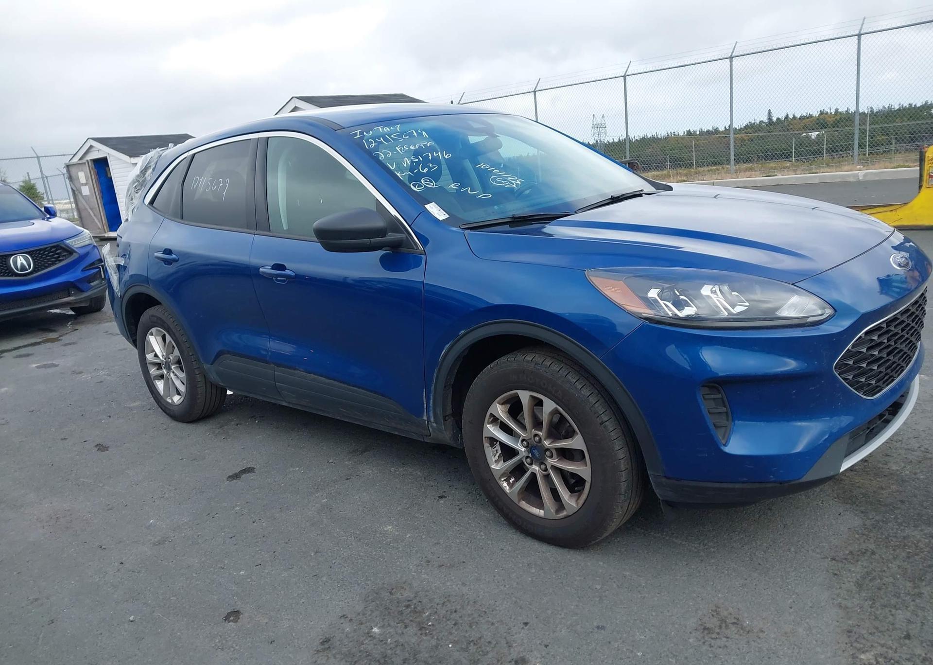 2022 FORD ESCAPE SE