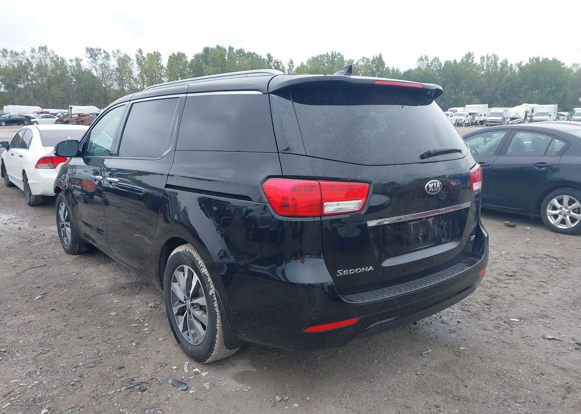 2017 KIA SEDONA EX