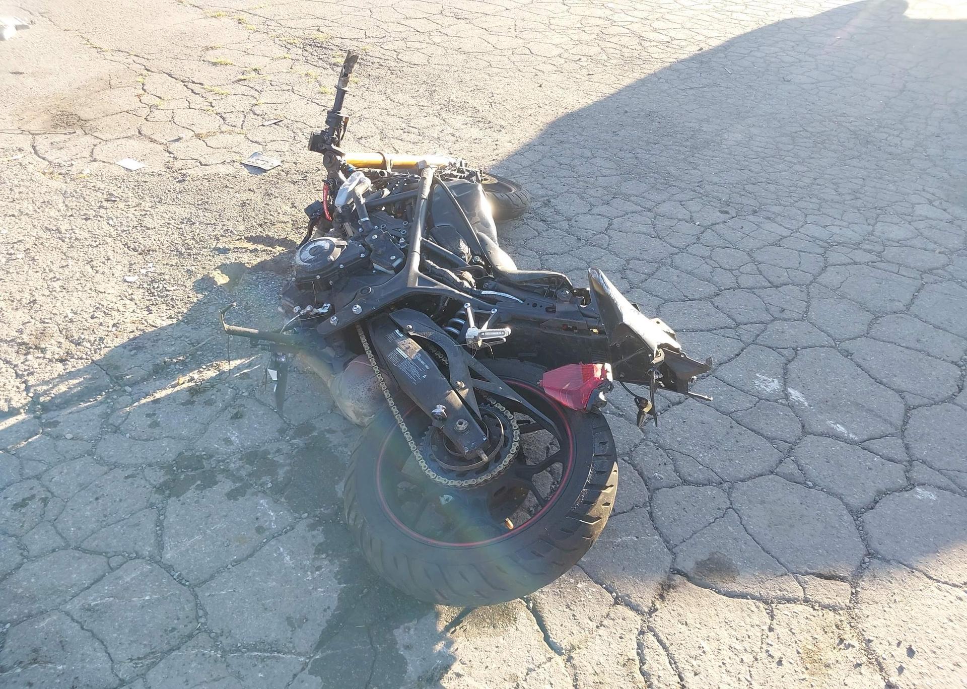 2019 YAMAHA YZFR3 A