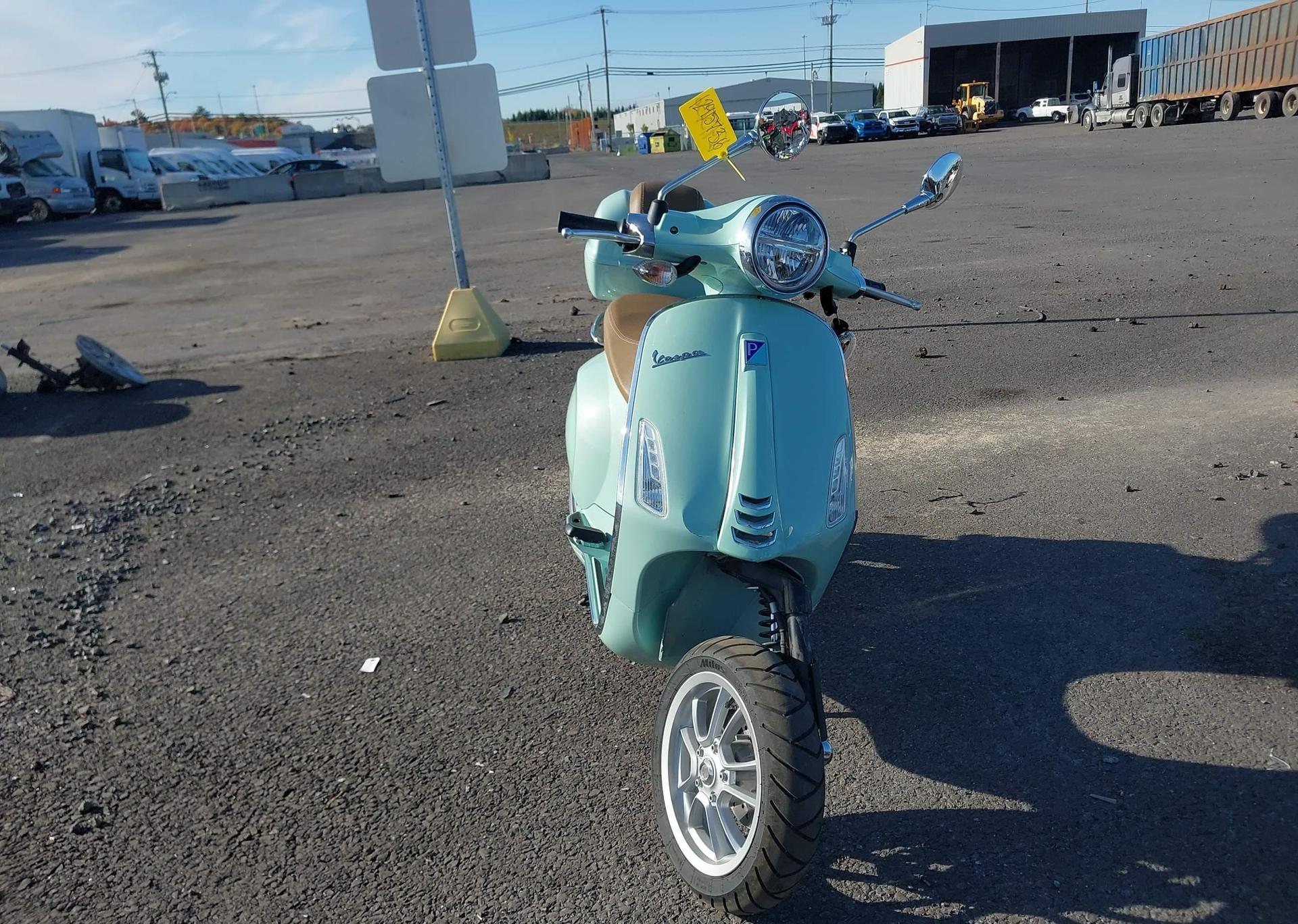 2021 VESPA PRIMAVERA
