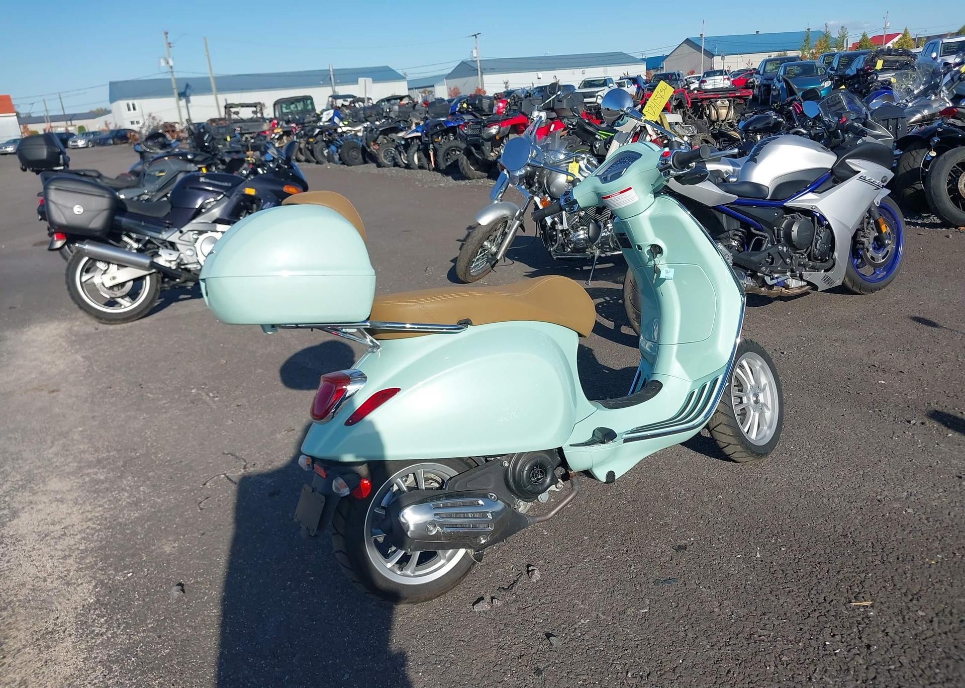 2021 VESPA PRIMAVERA