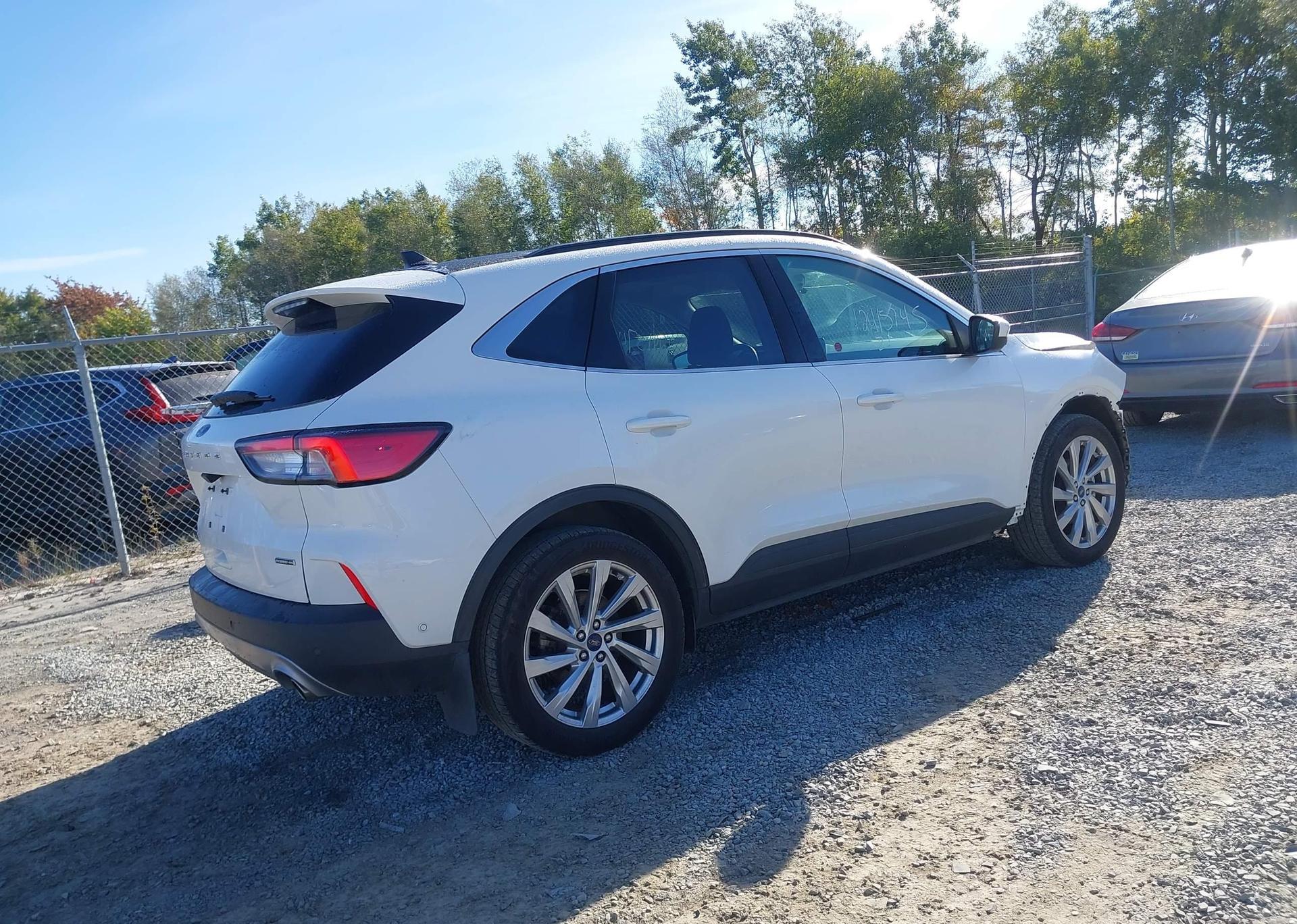 2021 FORD ESCAPE TITANIUM