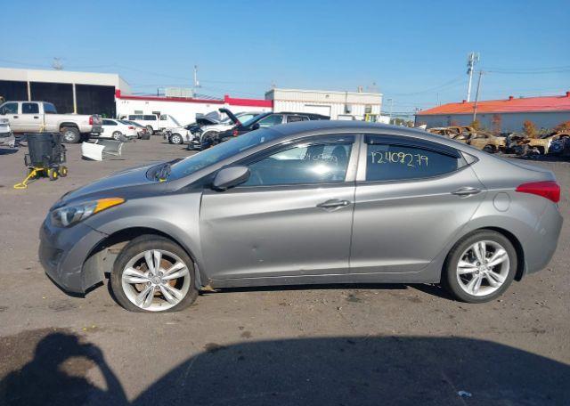 2013 HYUNDAI ELANTRA GL