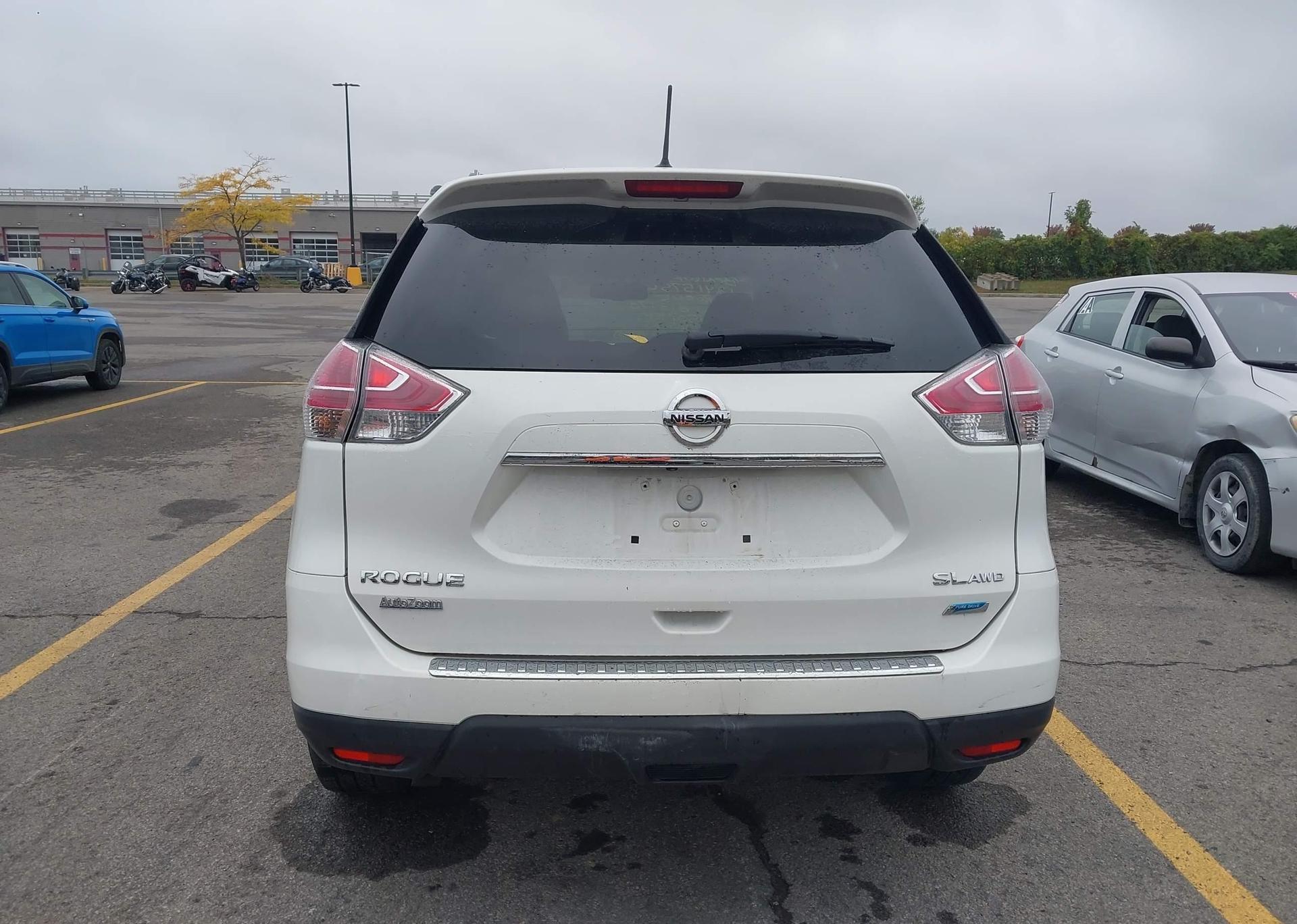 2014 NISSAN ROGUE S