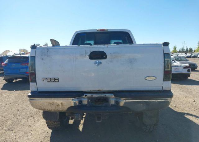 2002 FORD F-350 LARIAT