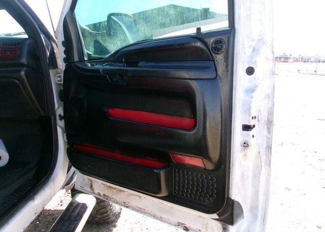 2002 FORD F-350 LARIAT