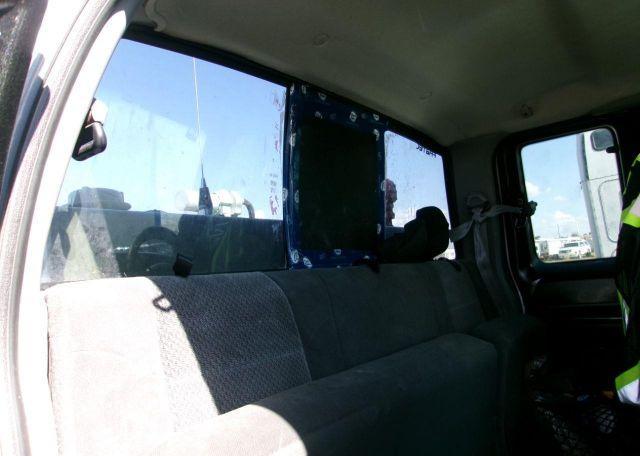 2002 FORD F-350 LARIAT