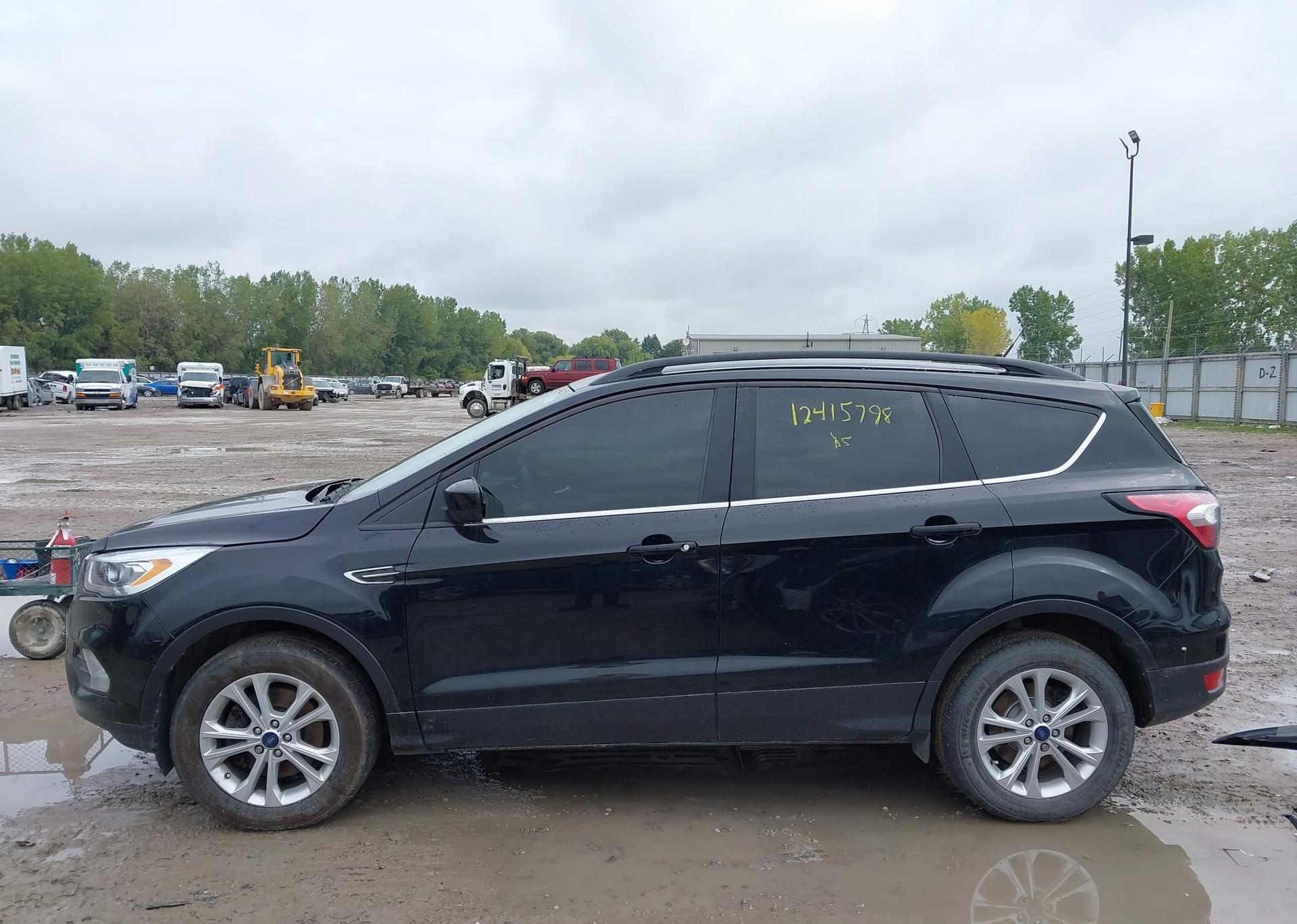 2018 FORD ESCAPE SEL