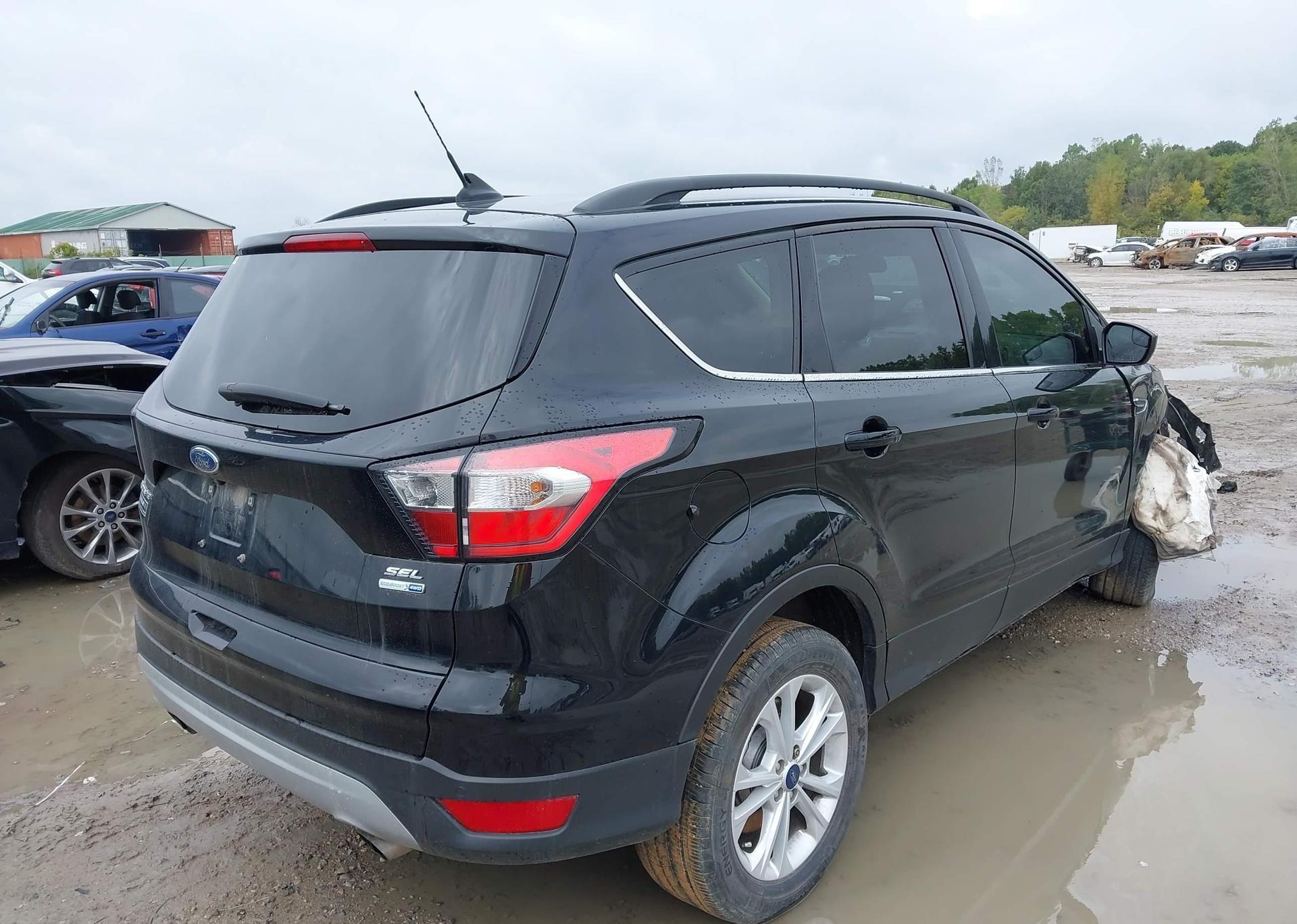 2018 FORD ESCAPE SEL