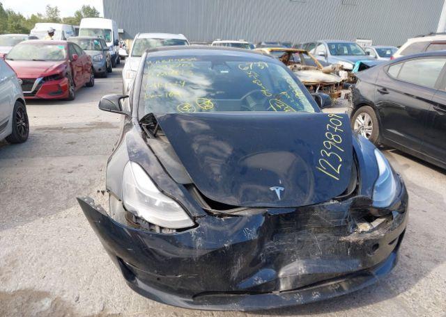 2022 TESLA MODEL 3 RWD