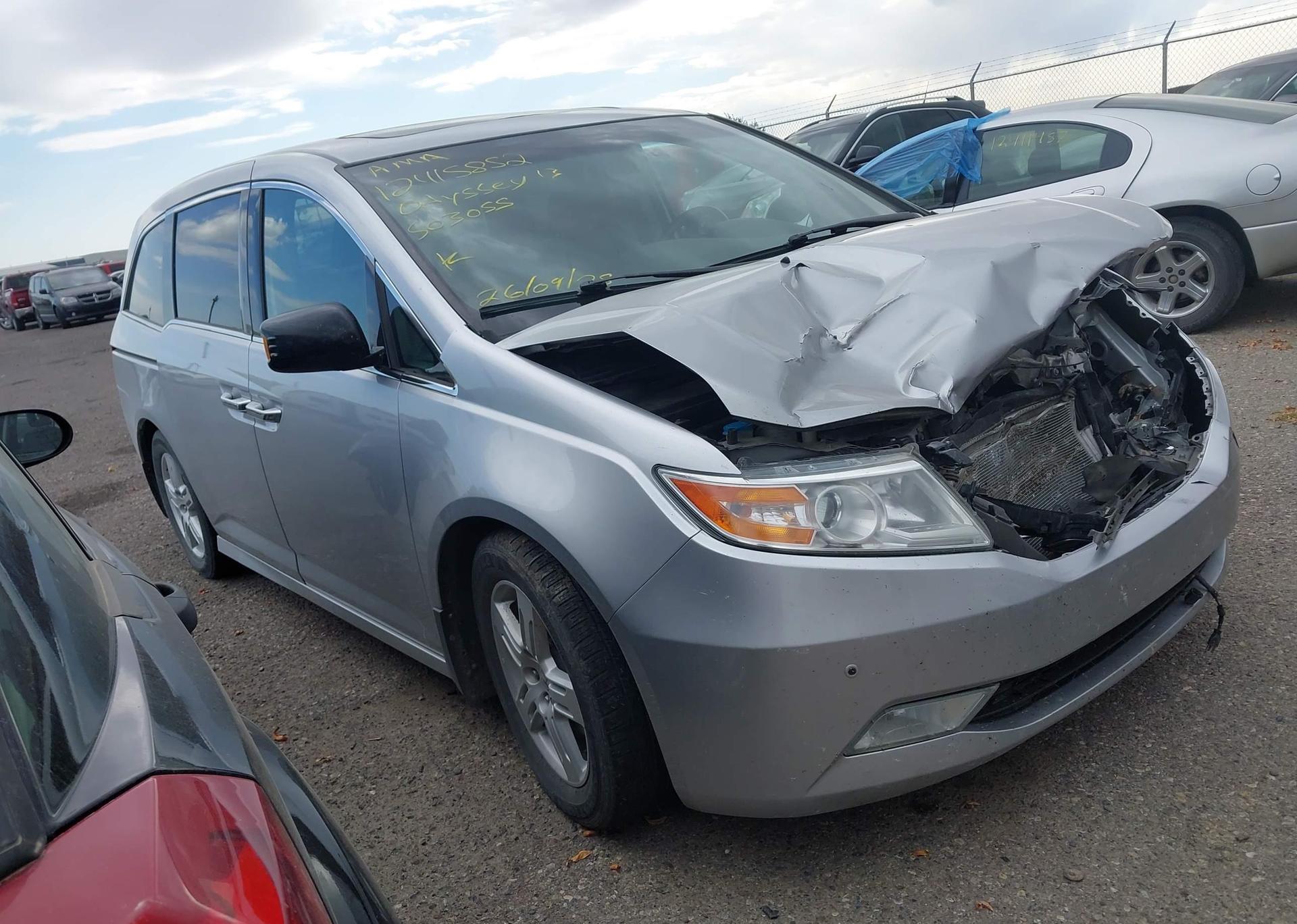 2013 HONDA ODYSSEY TOURING