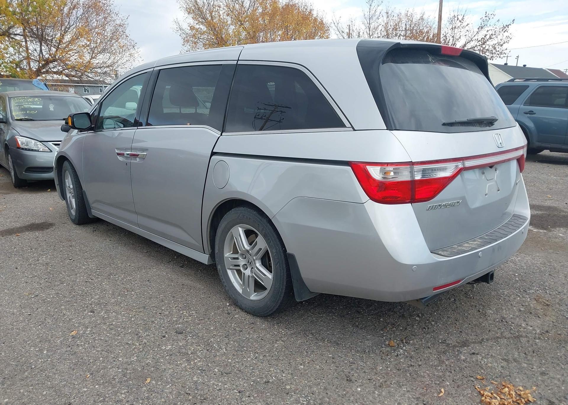 2013 HONDA ODYSSEY TOURING