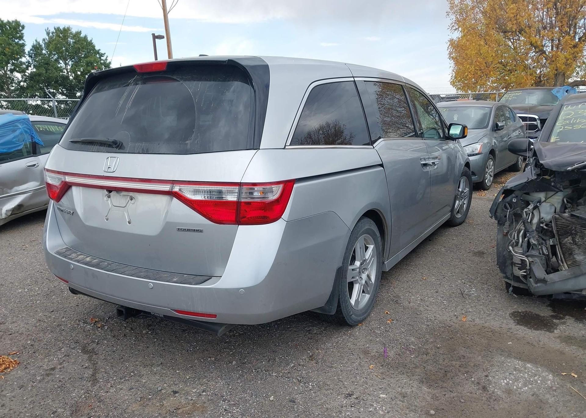 2013 HONDA ODYSSEY TOURING