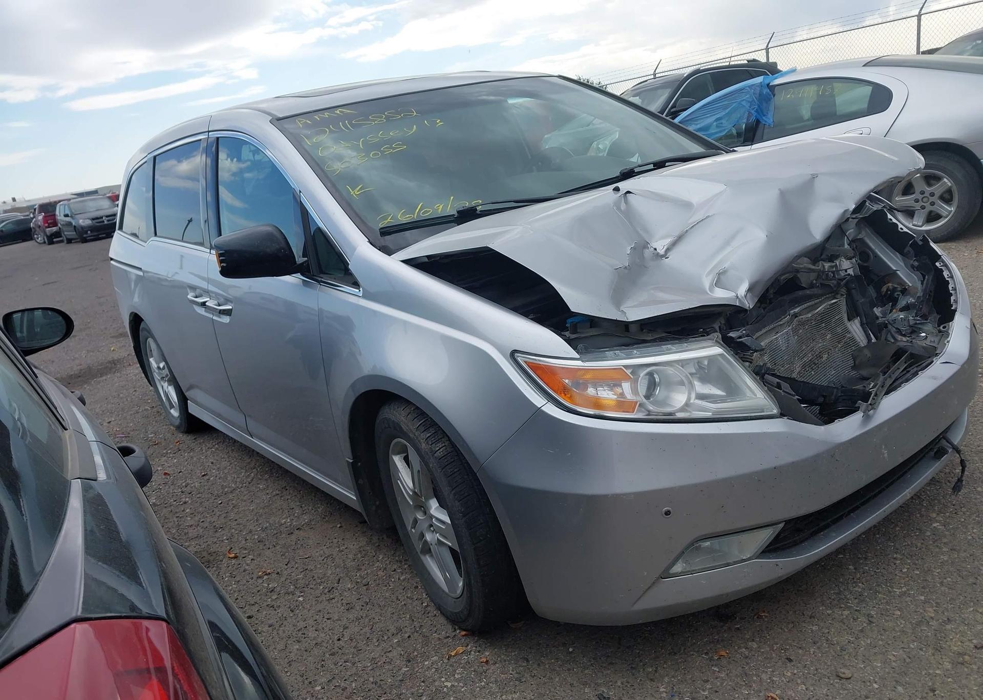 2013 HONDA ODYSSEY TOURING
