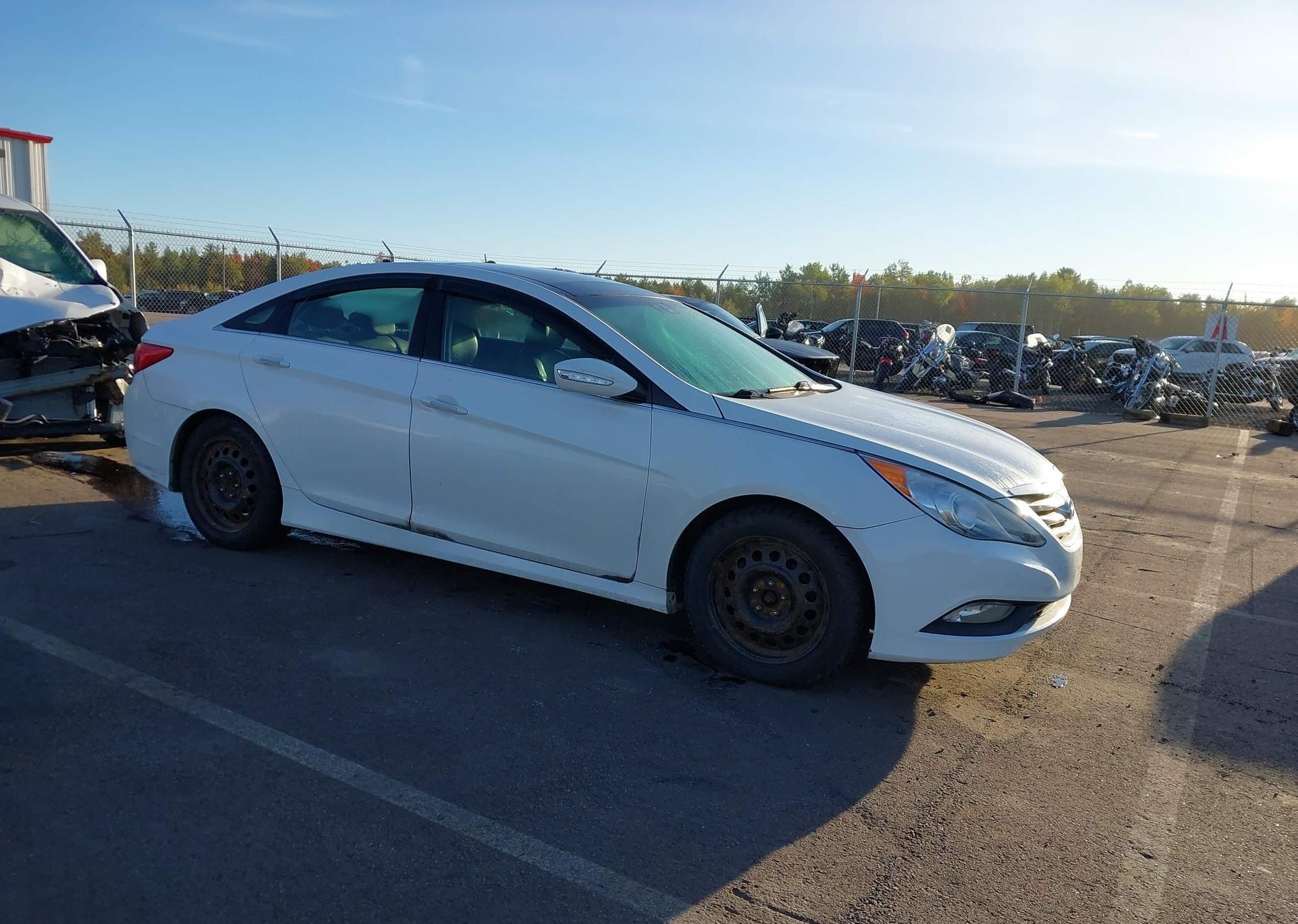 2014 HYUNDAI SONATA SE