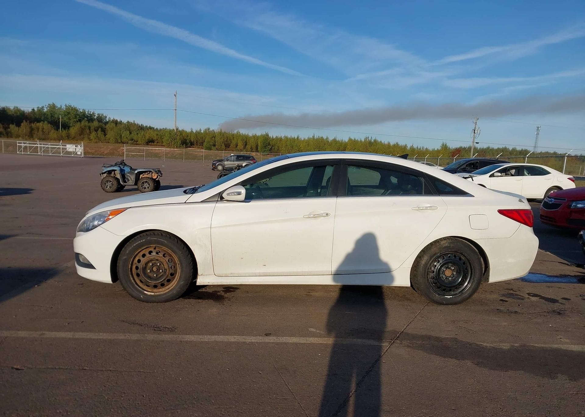 2014 HYUNDAI SONATA SE
