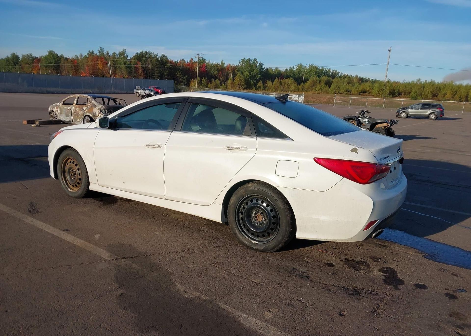 2014 HYUNDAI SONATA SE