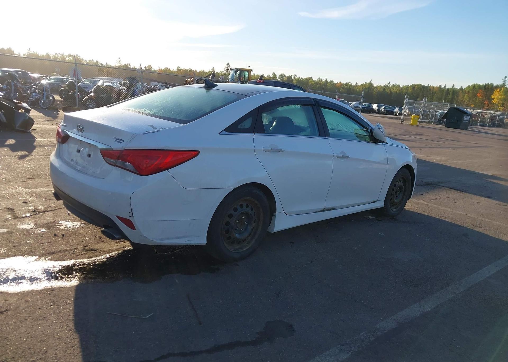 2014 HYUNDAI SONATA SE