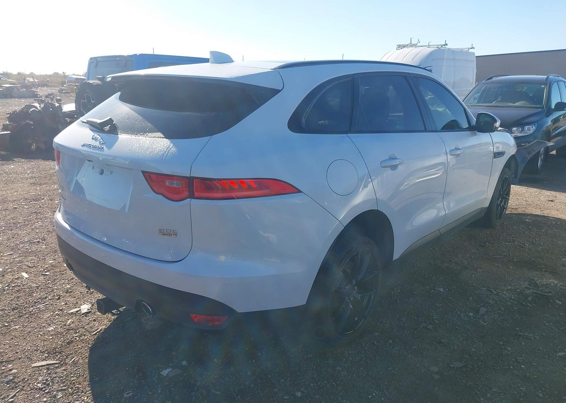 2018 JAGUAR F-PACE 30T PRESTIGE