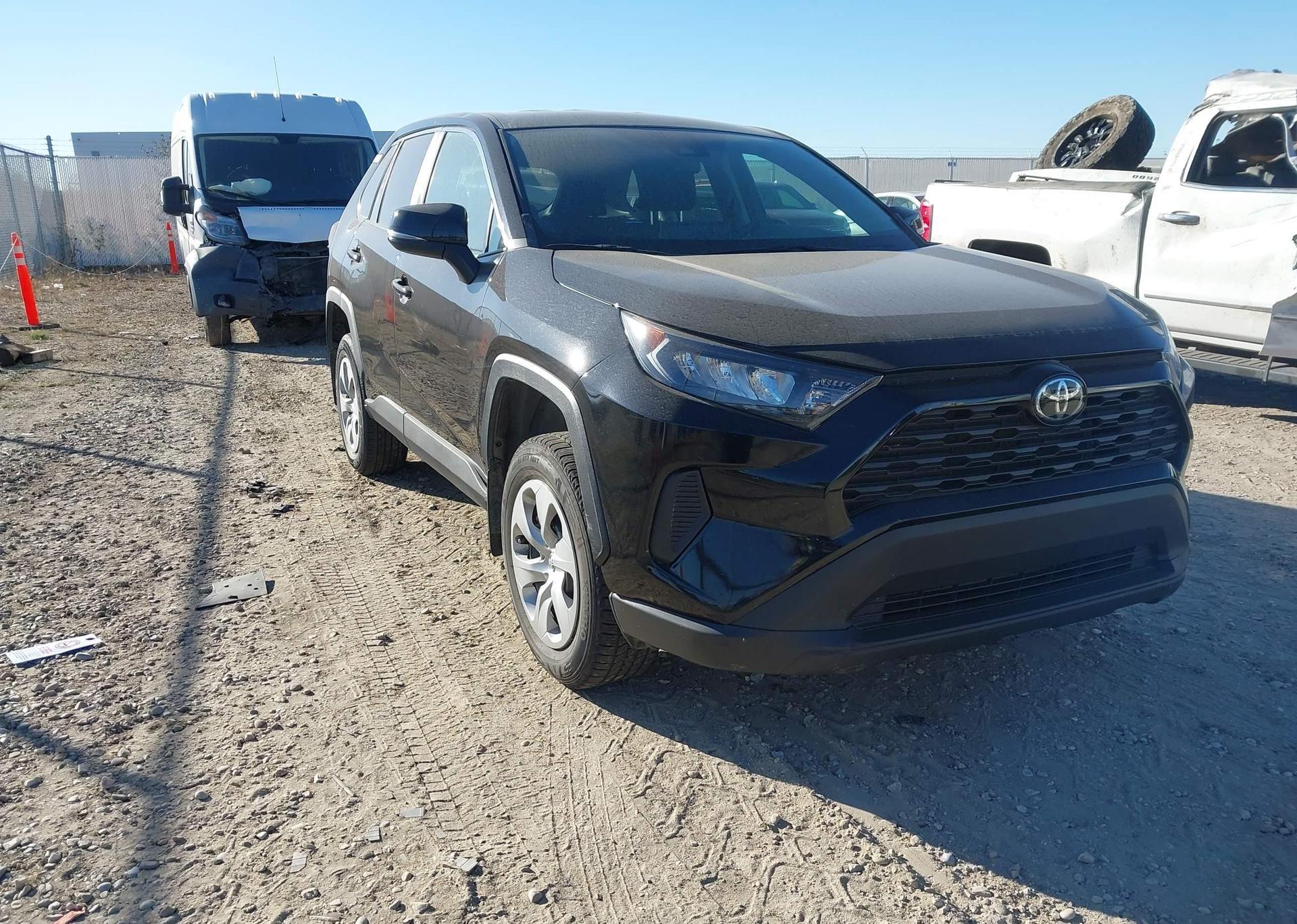 2023 TOYOTA RAV4 LE