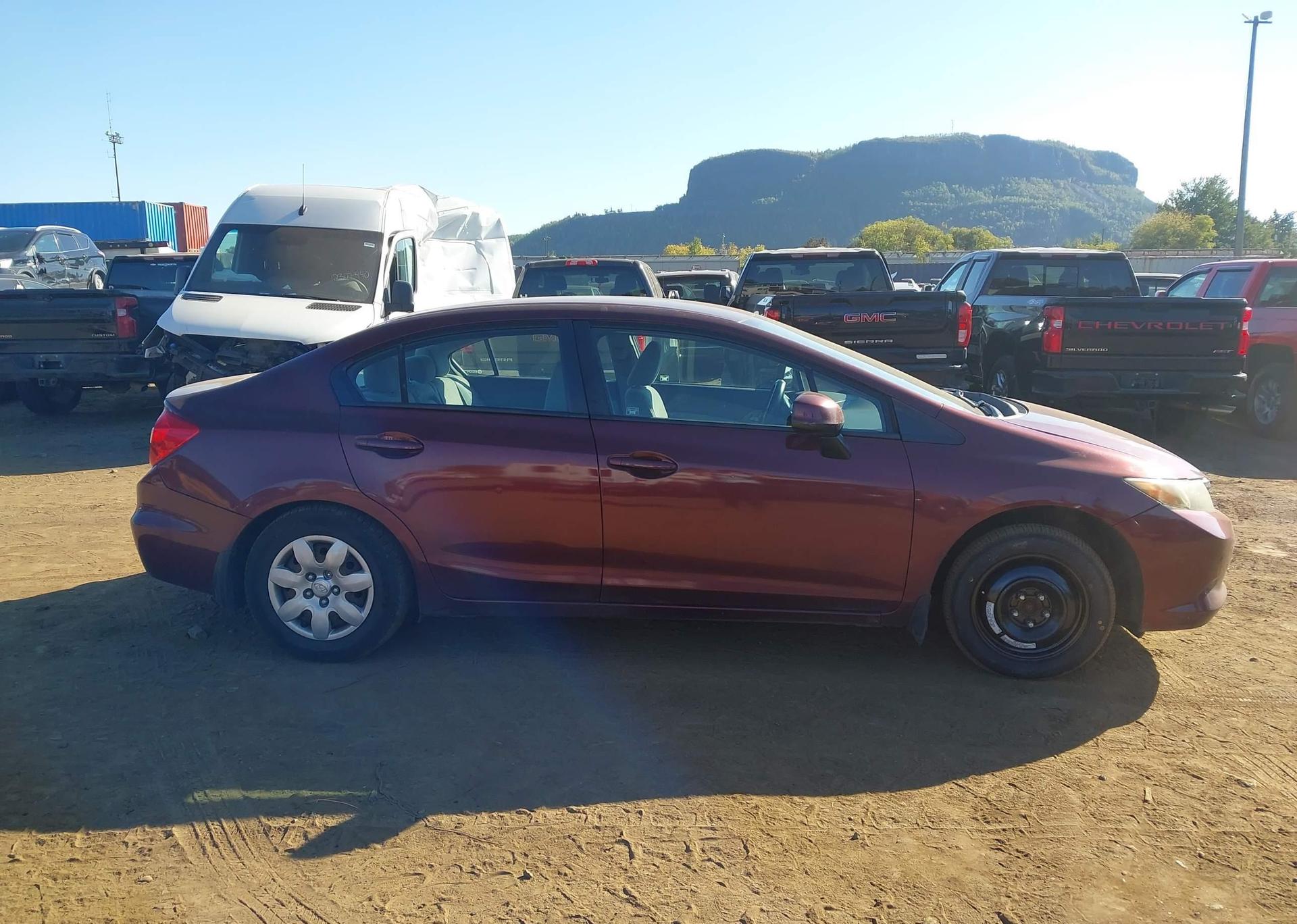 2012 HONDA CIVIC LX