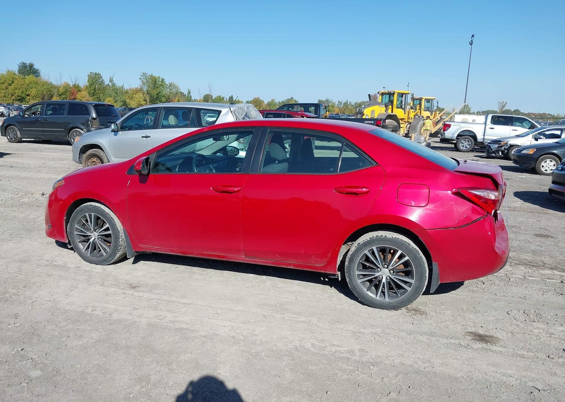 2017 TOYOTA COROLLA LE