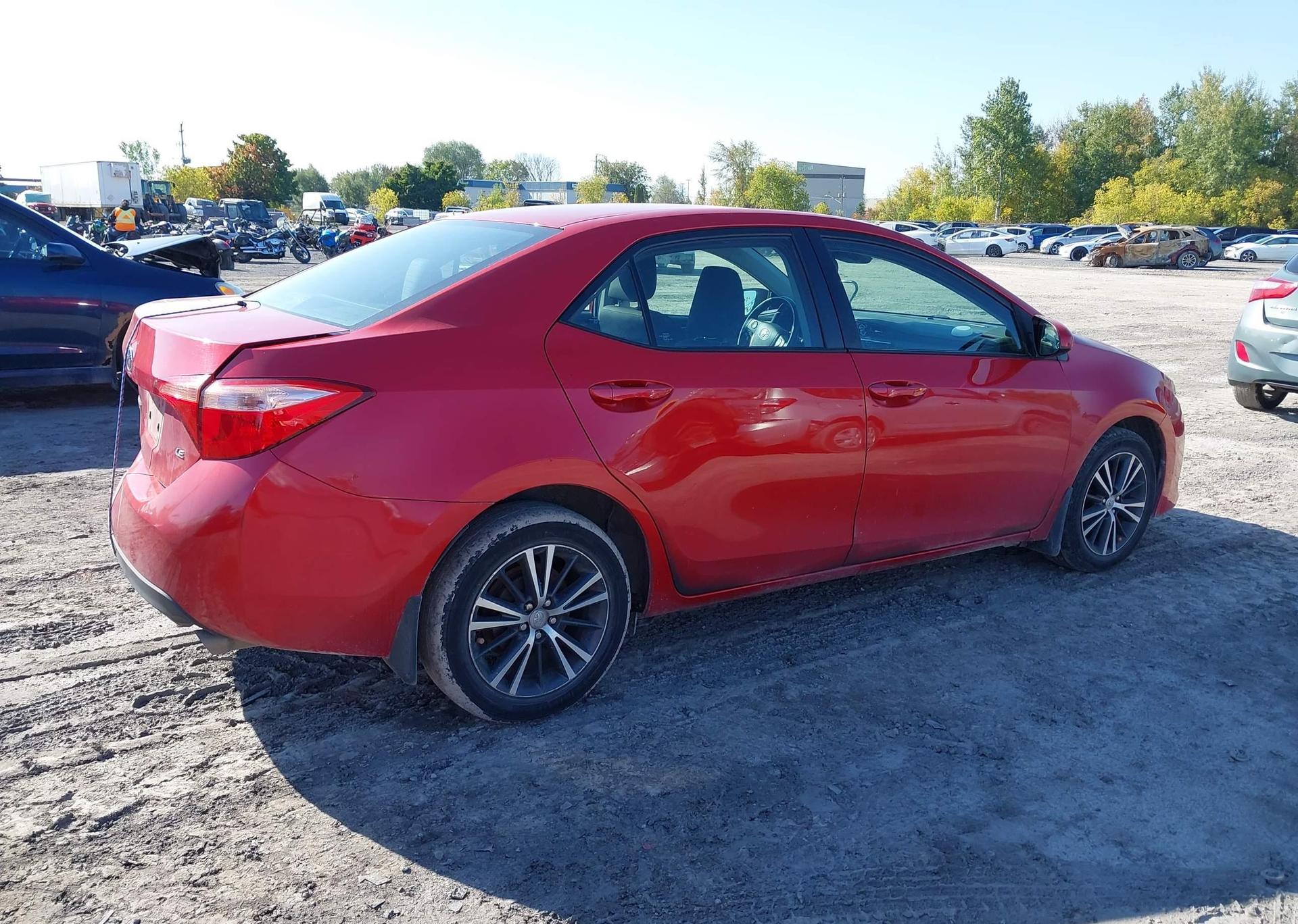 2017 TOYOTA COROLLA LE