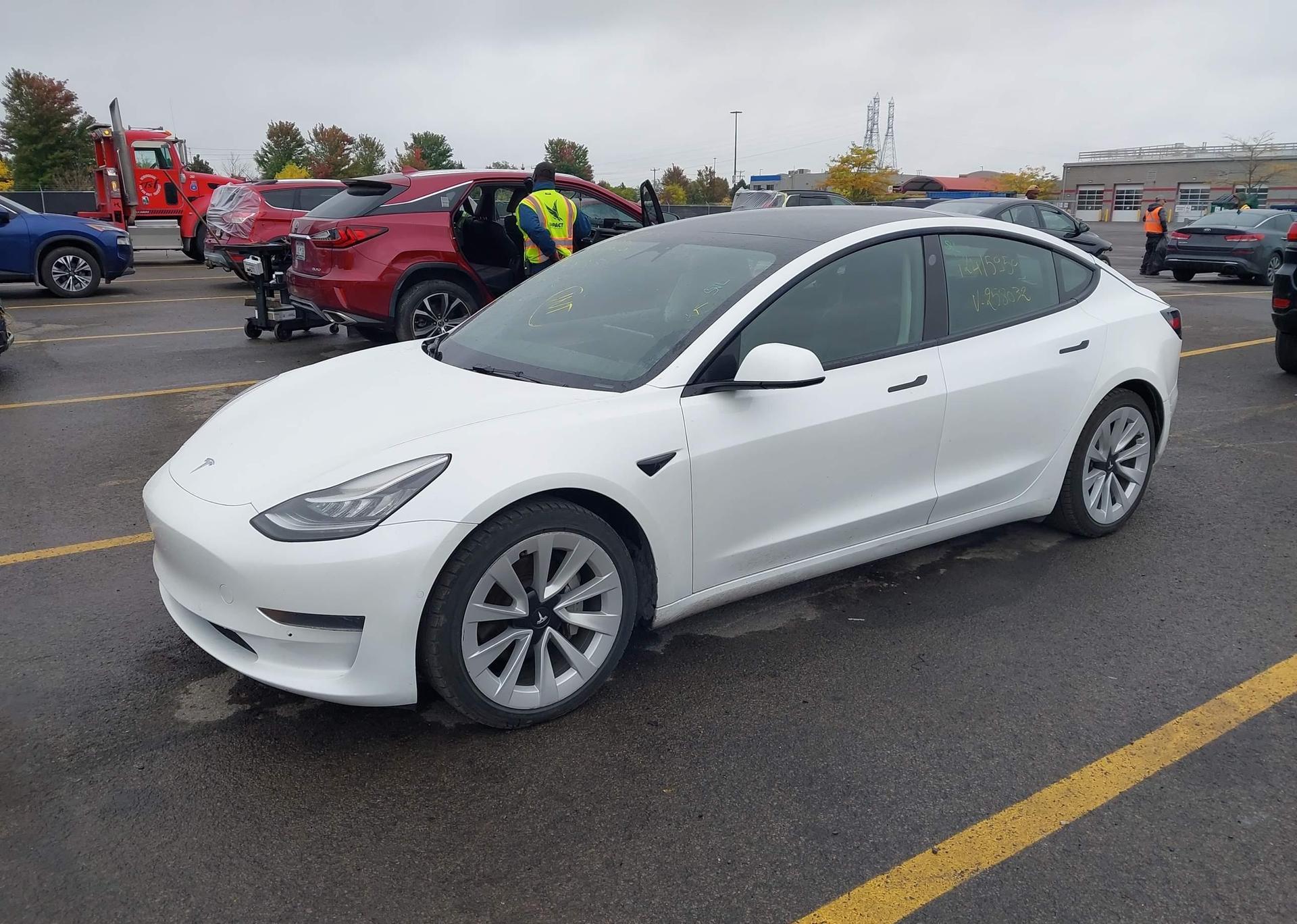2022 TESLA MODEL 3